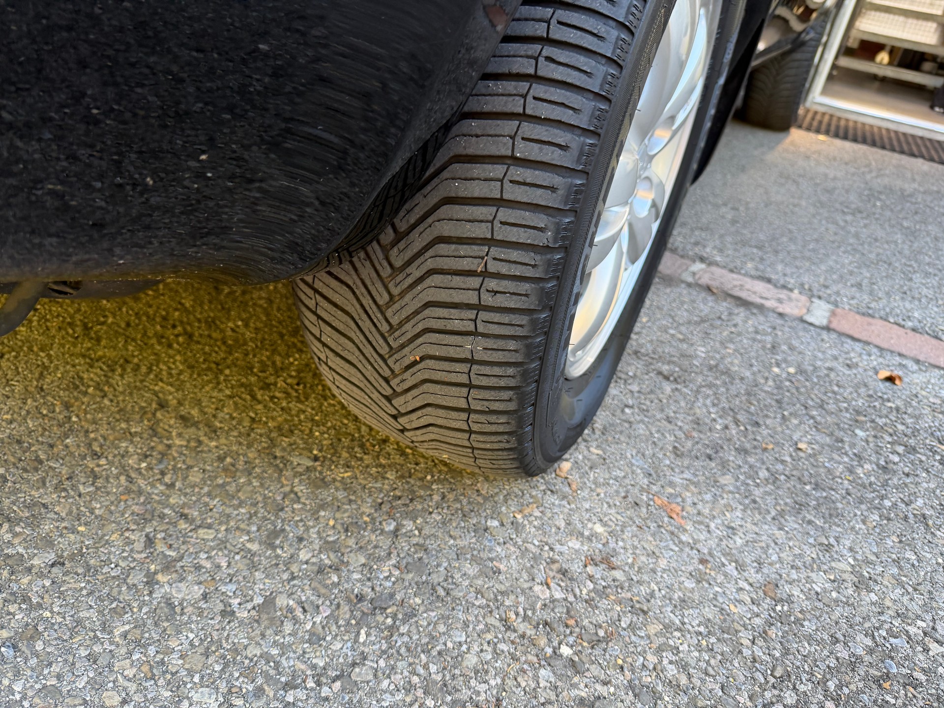 HYUNDAI Tucson 2.7 V6 Premium 4WD-image-48