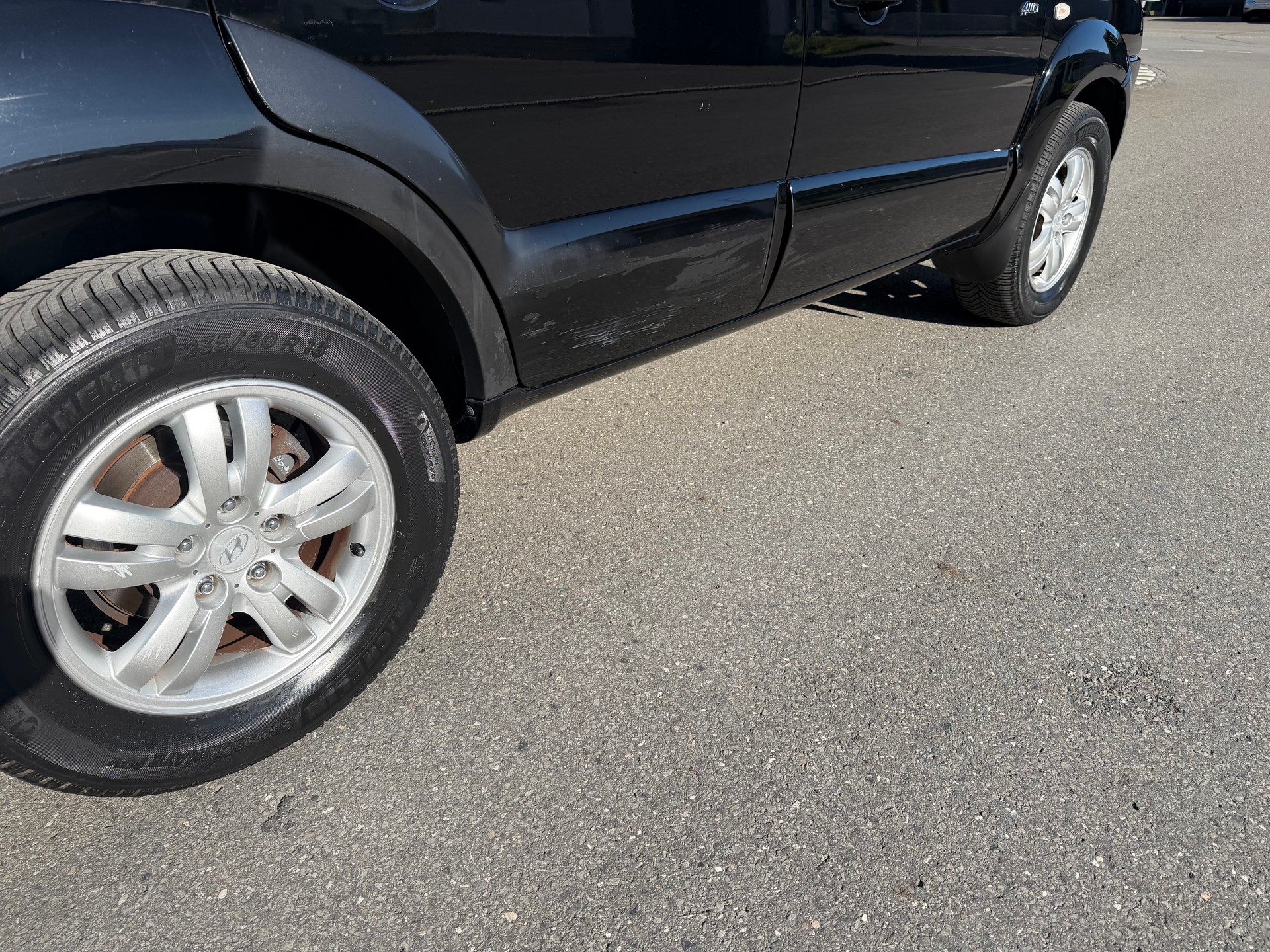 HYUNDAI Tucson 2.7 V6 Premium 4WD-image-12