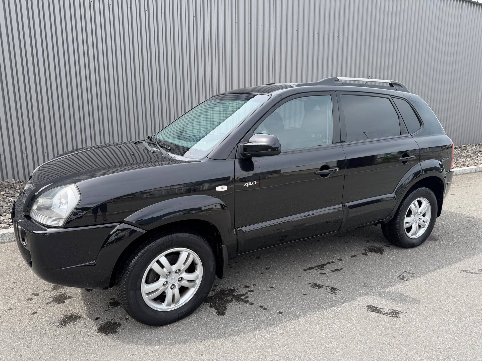 HYUNDAI Tucson 2.7 V6 Premium 4WD-image-0