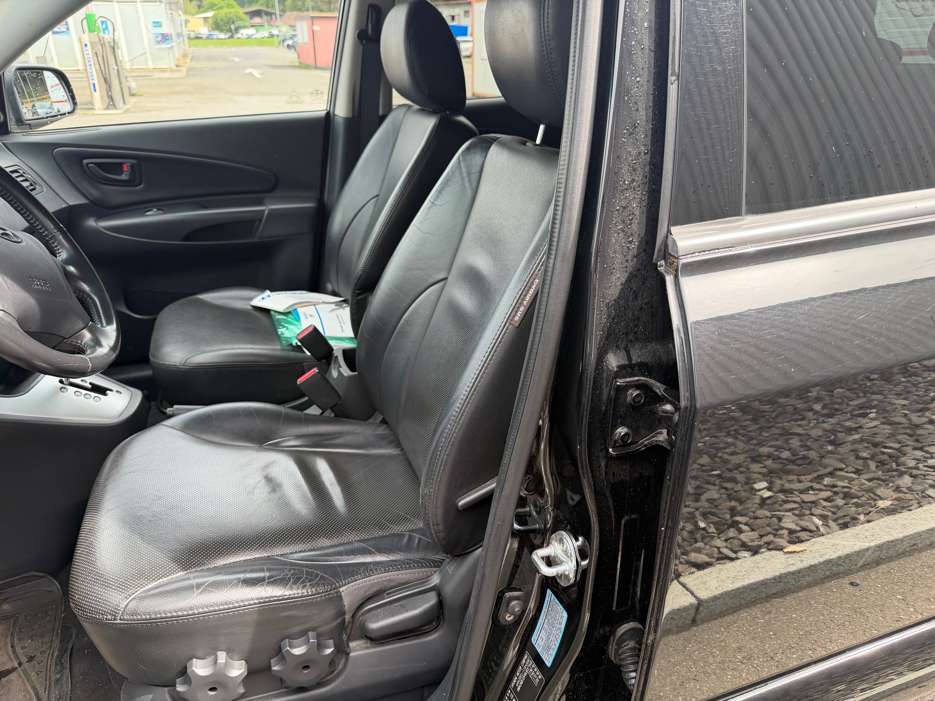 HYUNDAI Tucson 2.7 V6 Premium 4WD-image-12