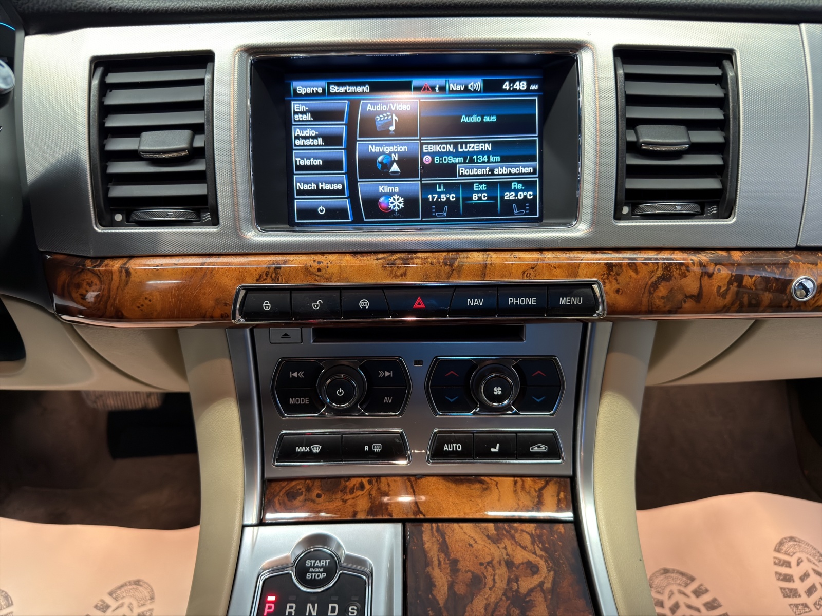 JAGUAR XF 3.0 V6 S/C 4x4-image-9