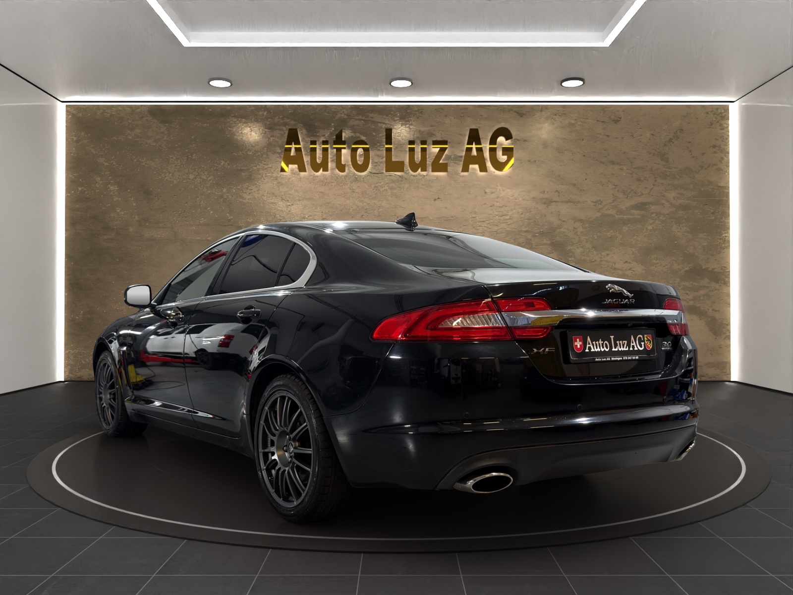 JAGUAR XF 3.0 V6 S/C 4x4-image-4