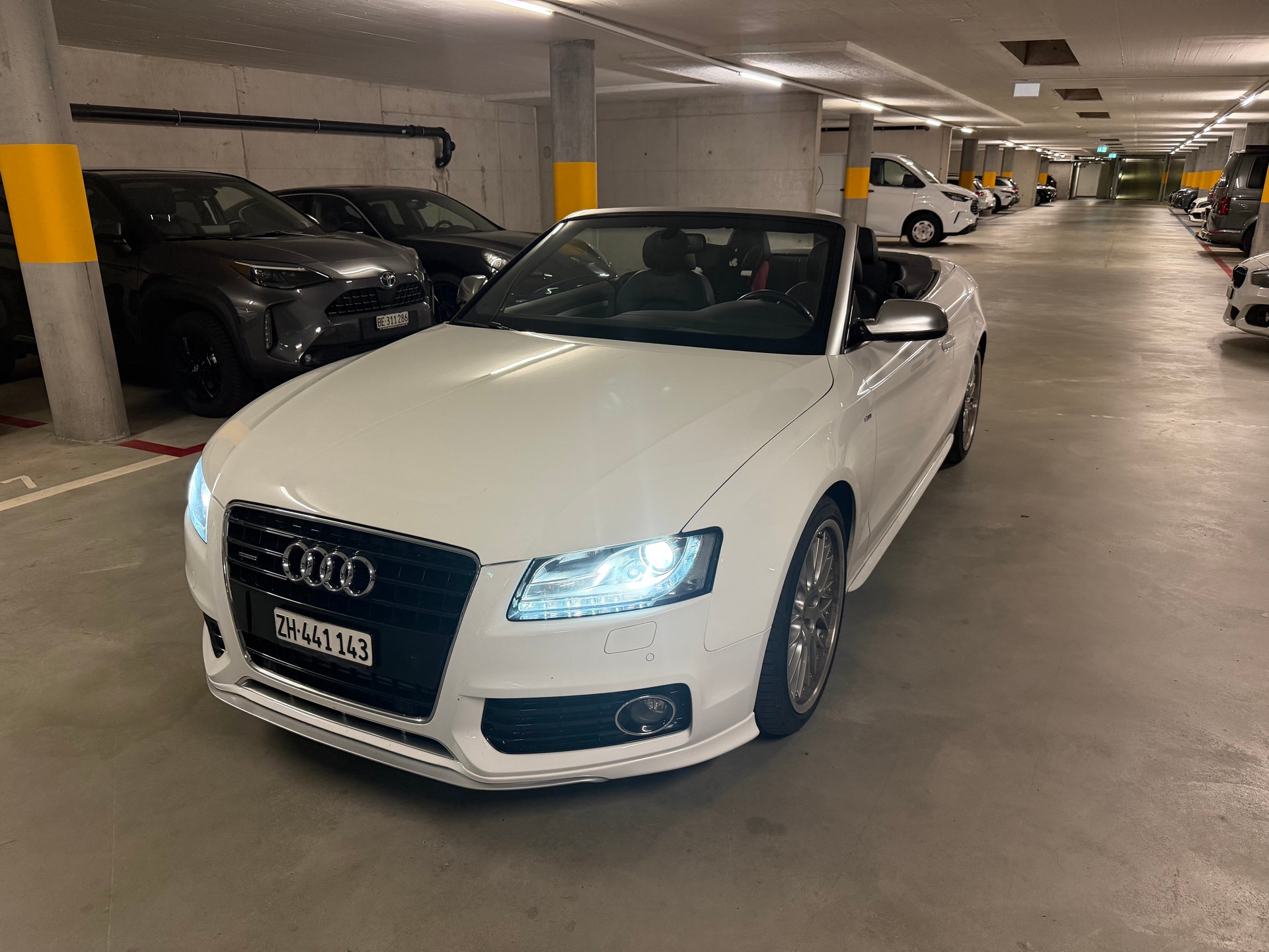 AUDI 3.0 V6 TDI quattro S-Tronic-image-0