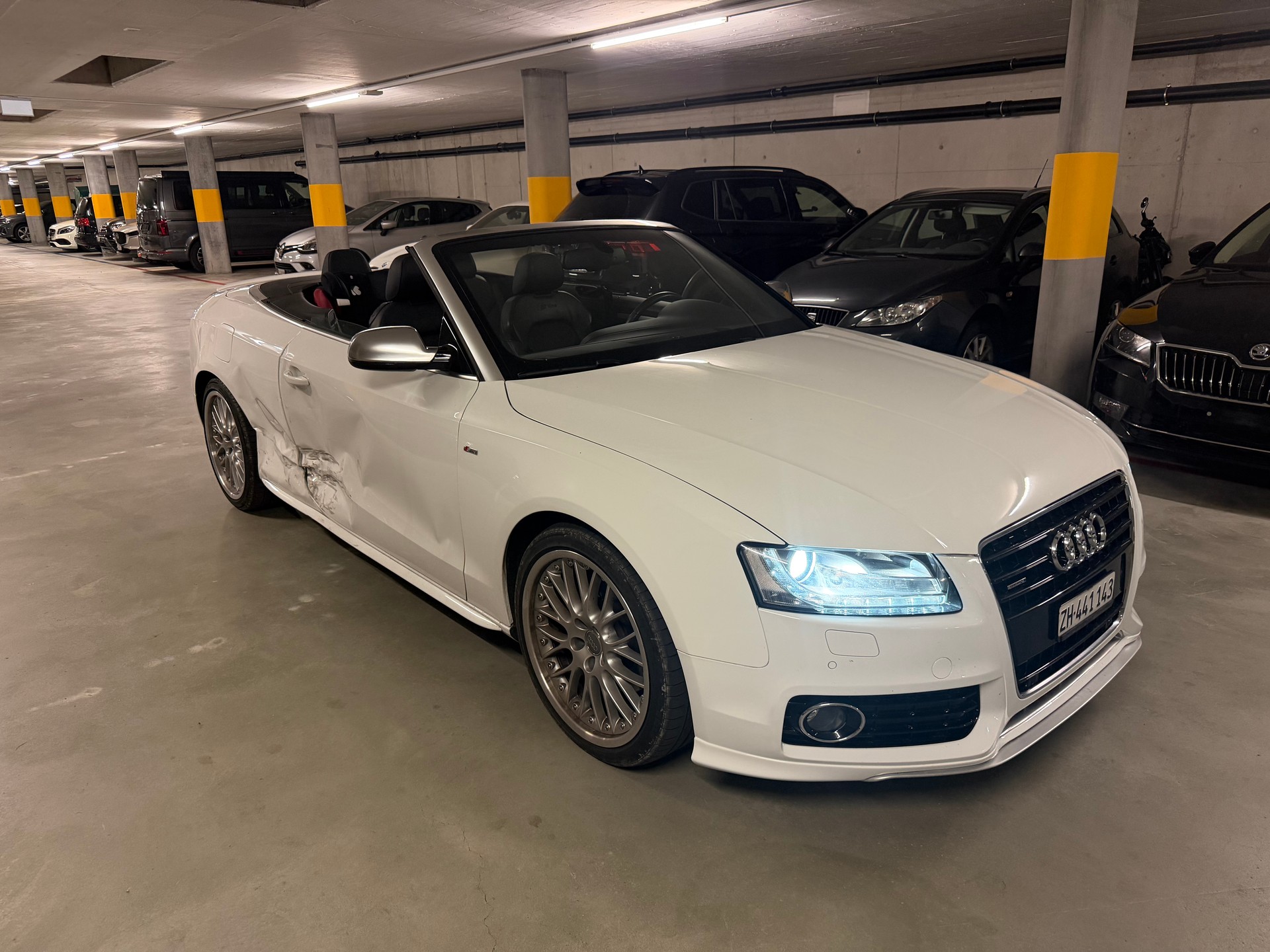 AUDI 3.0 V6 TDI quattro S-Tronic-image-2