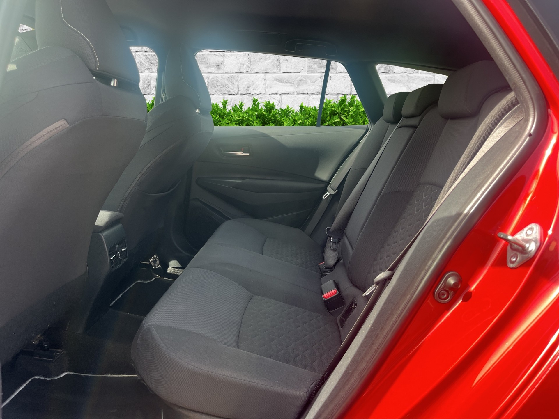 TOYOTA Corolla Touring Sports 1.8 HSD Comfort e-CVT-image-13