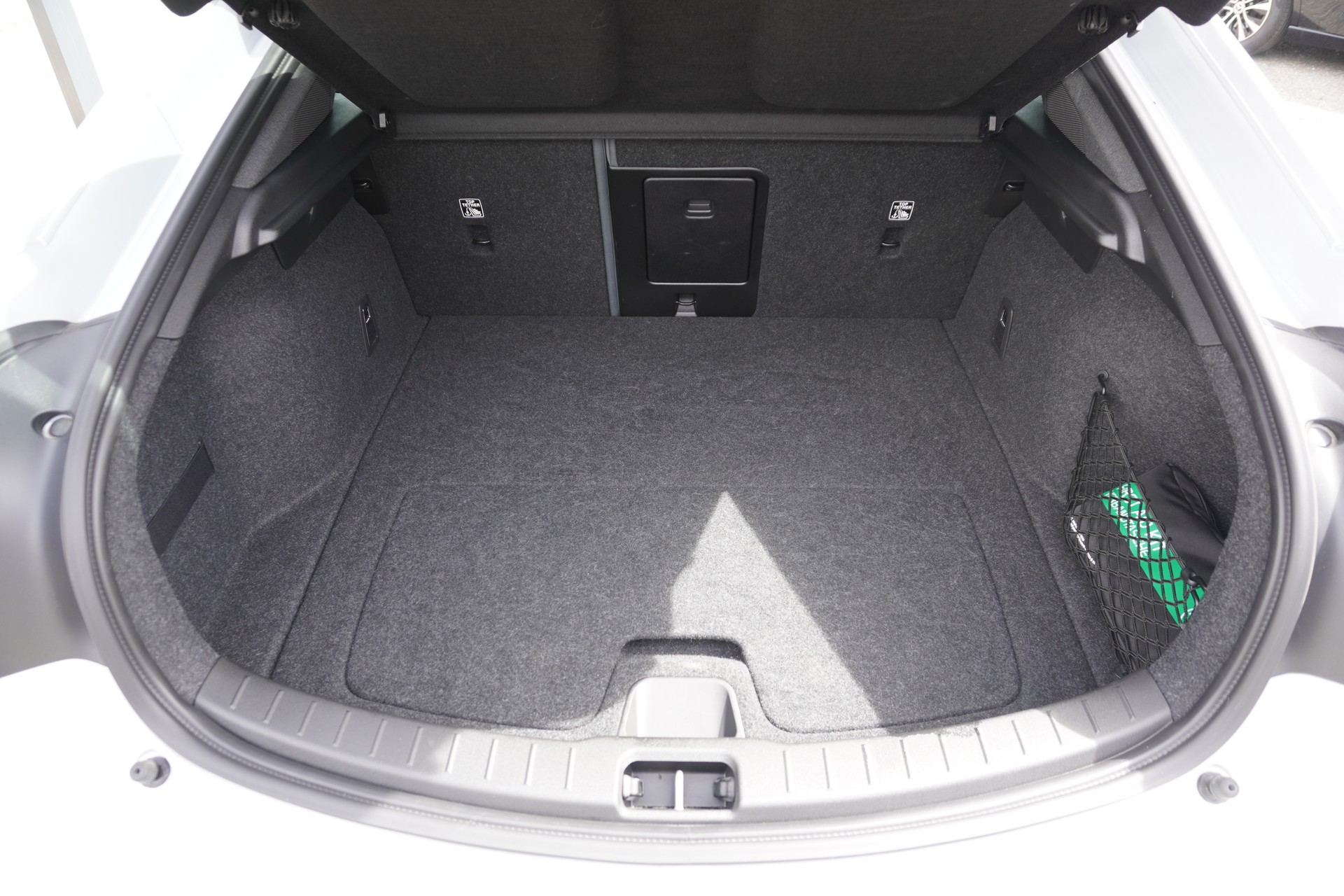 POLESTAR Polestar 2 Long Range Single Plus Pack 82kWh-image-9
