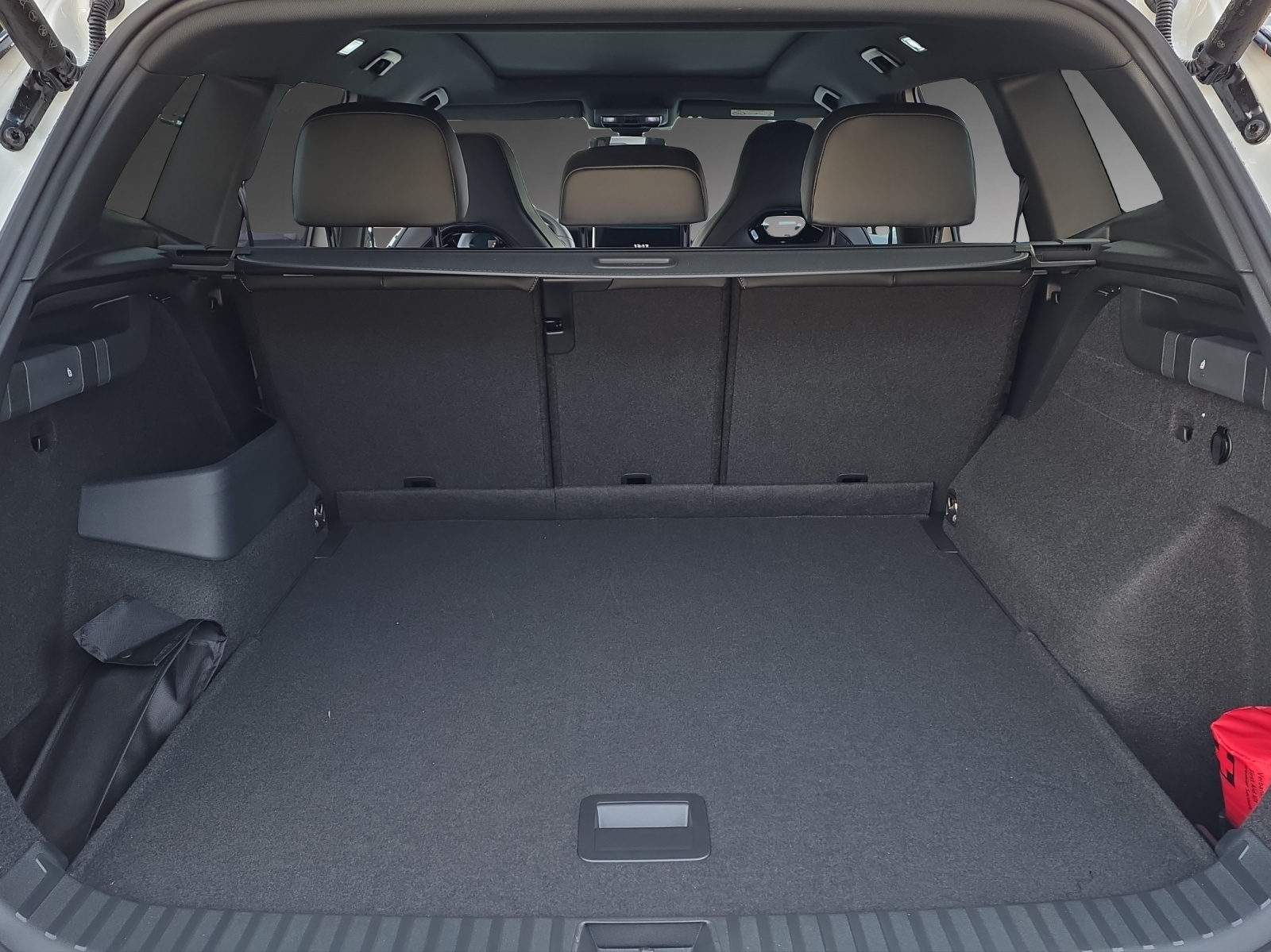 VW Tayron 2.0 TSI R-Line DSG 4Motion-image-10