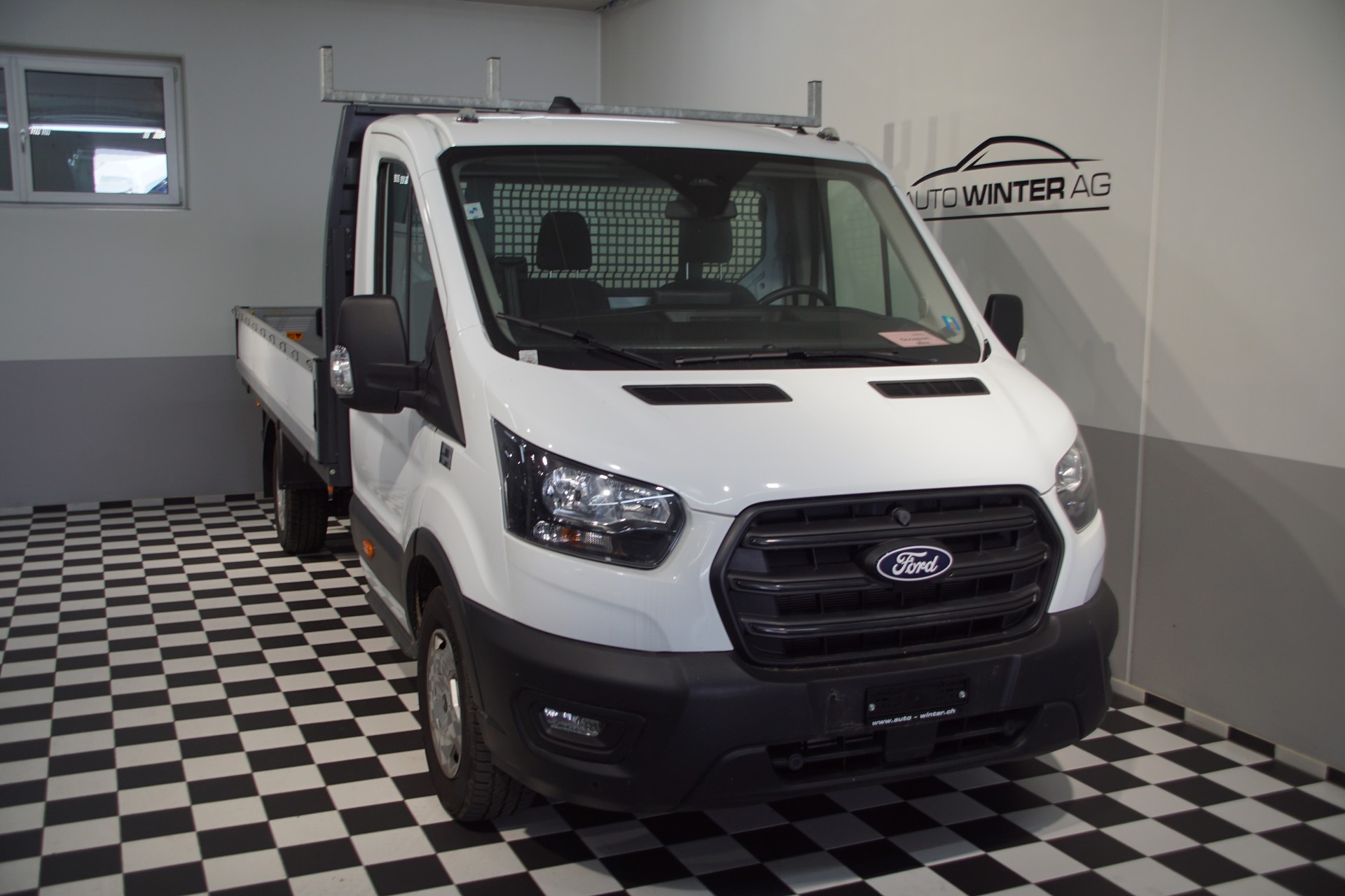 FORD Transit 350 L3 Trend 2.0 TDCi 130 FWD-image-4