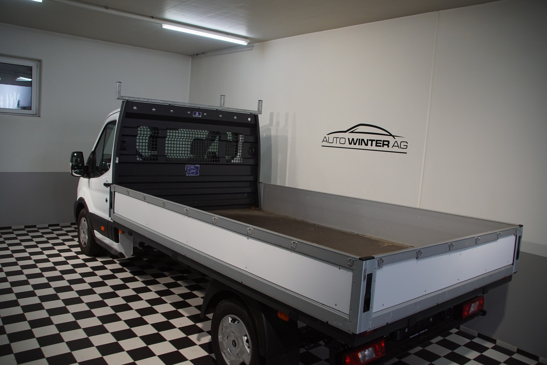 FORD Transit 350 L3 Trend 2.0 TDCi 130 FWD-image-9