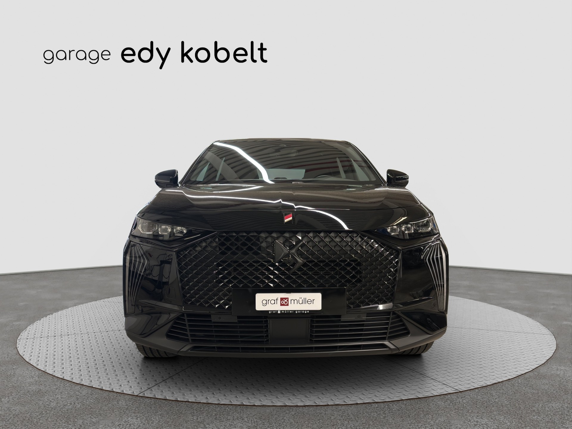 DS AUTOMOBILES DS 7 Crossback E-Tense 300 4x4 Ligne Noire-image-2
