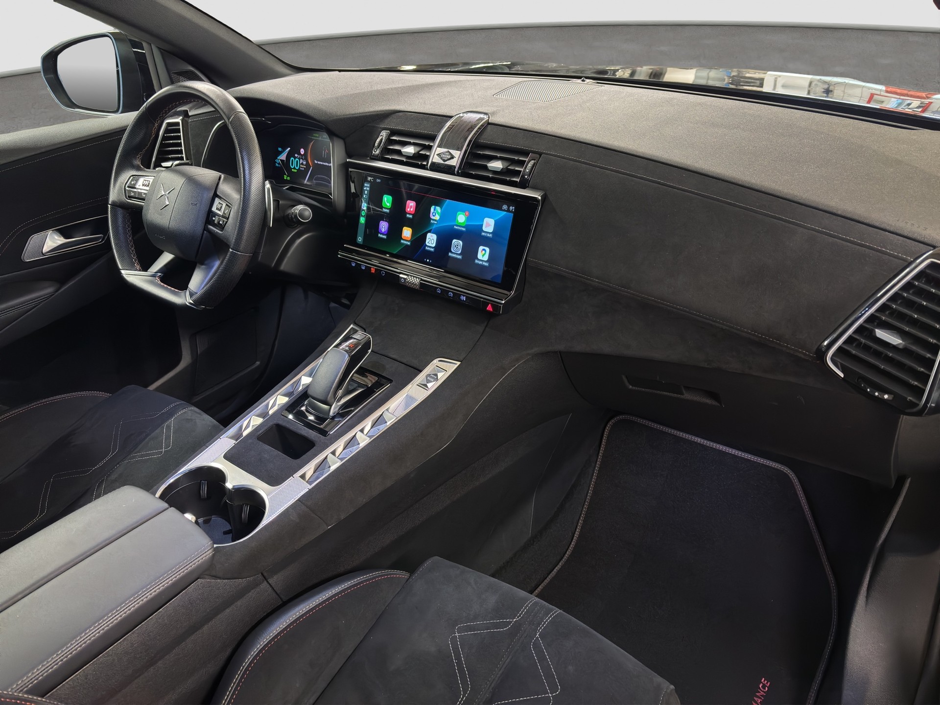 DS AUTOMOBILES DS 7 Crossback E-Tense 300 4x4 Ligne Noire-image-12