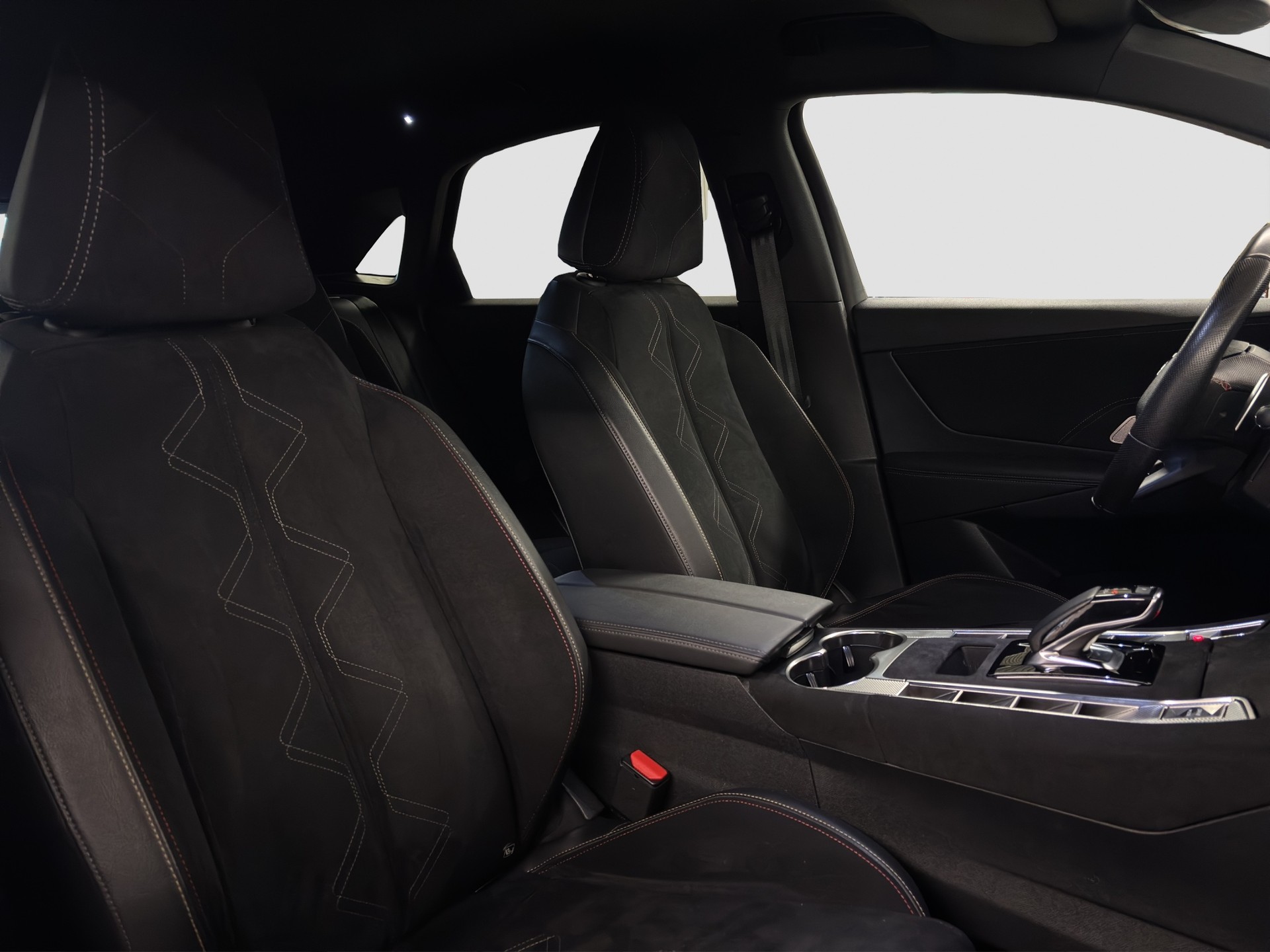 DS AUTOMOBILES DS 7 Crossback E-Tense 300 4x4 Ligne Noire-image-13