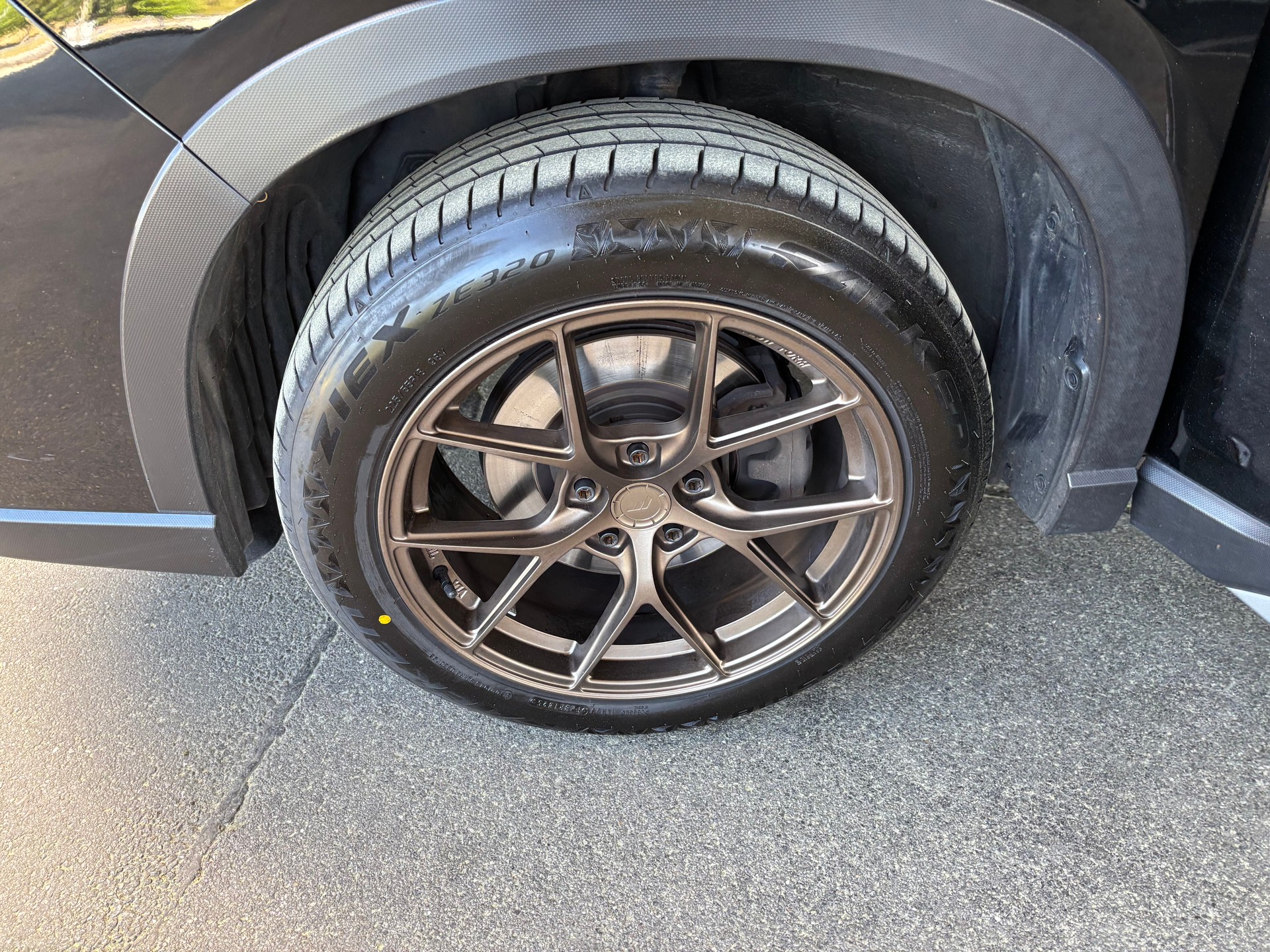 SUBARU Forester 2.0i e-Boxer Luxury Lineartronic-image-13