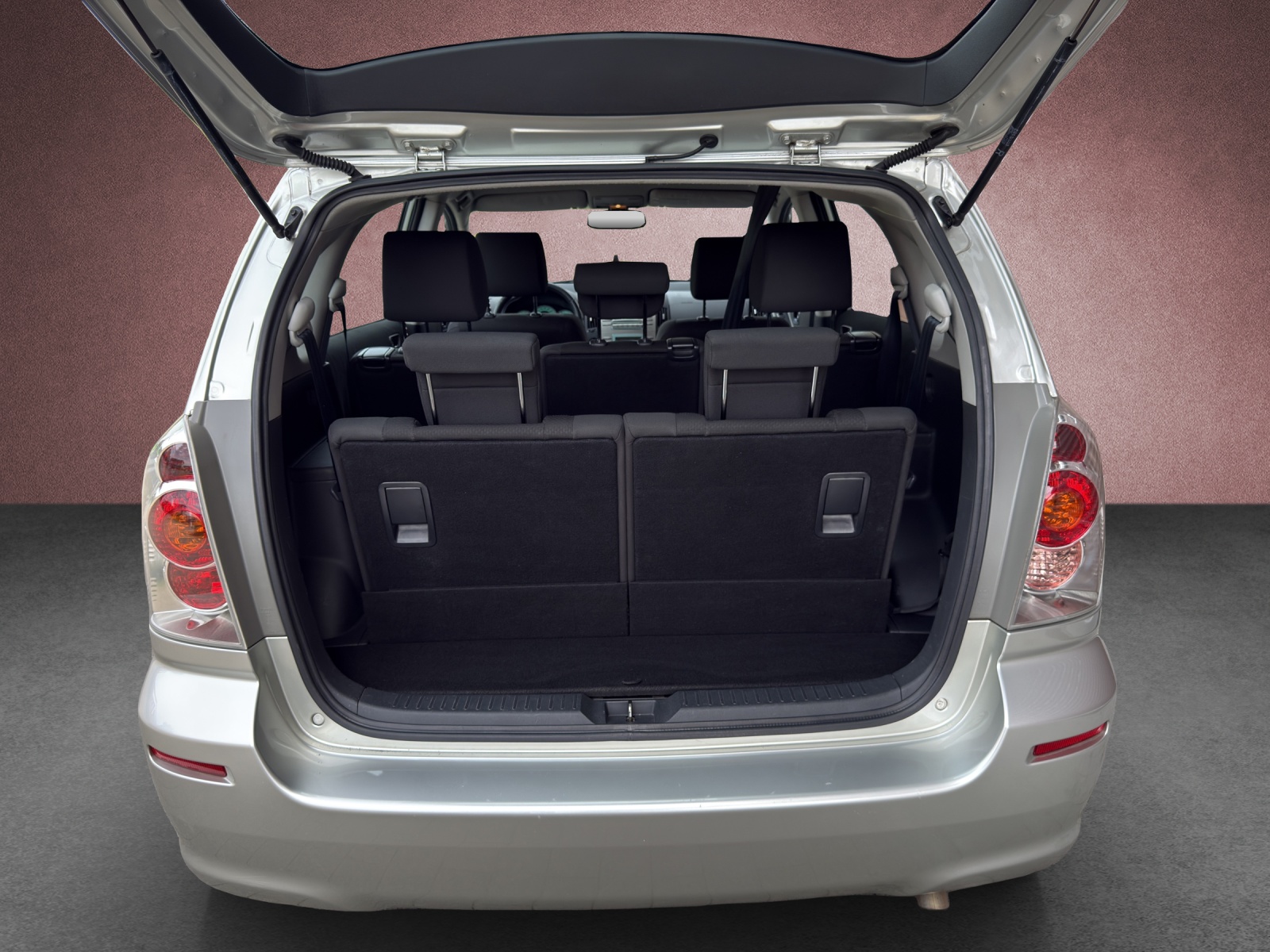 TOYOTA Corolla Verso 1.8 Linea Luna-image-12