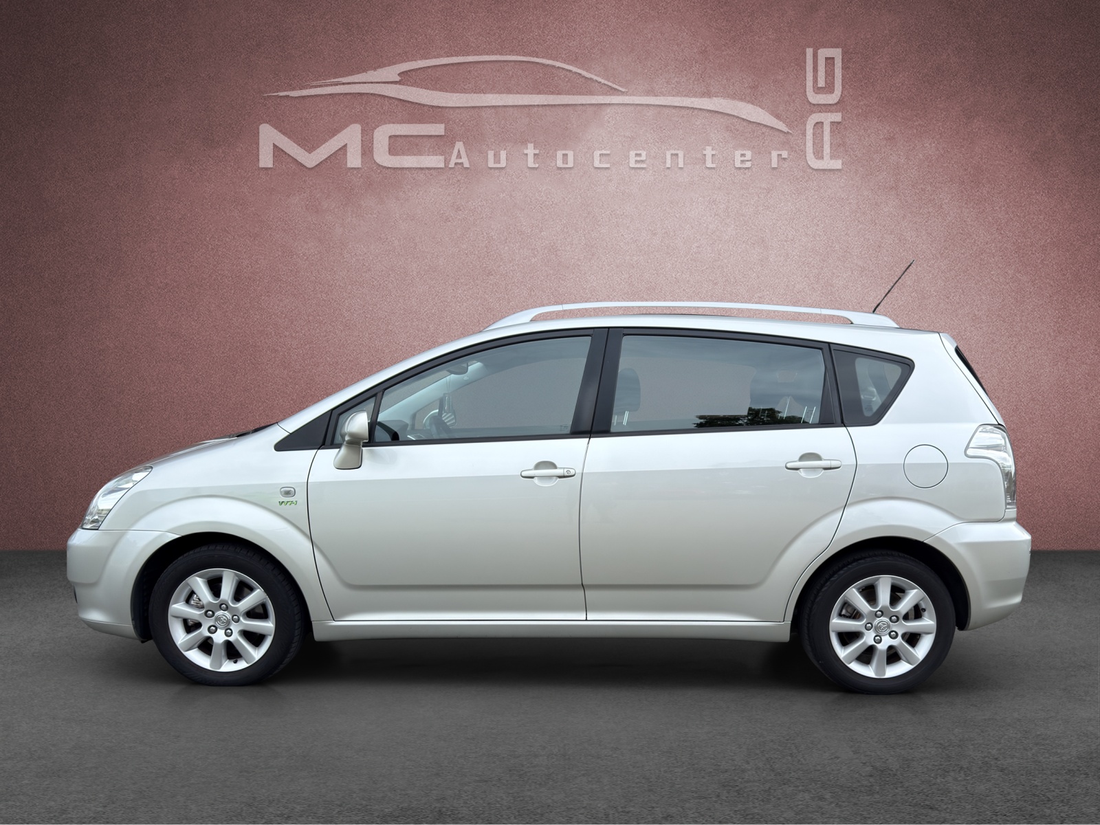 TOYOTA Corolla Verso 1.8 Linea Luna-image-2