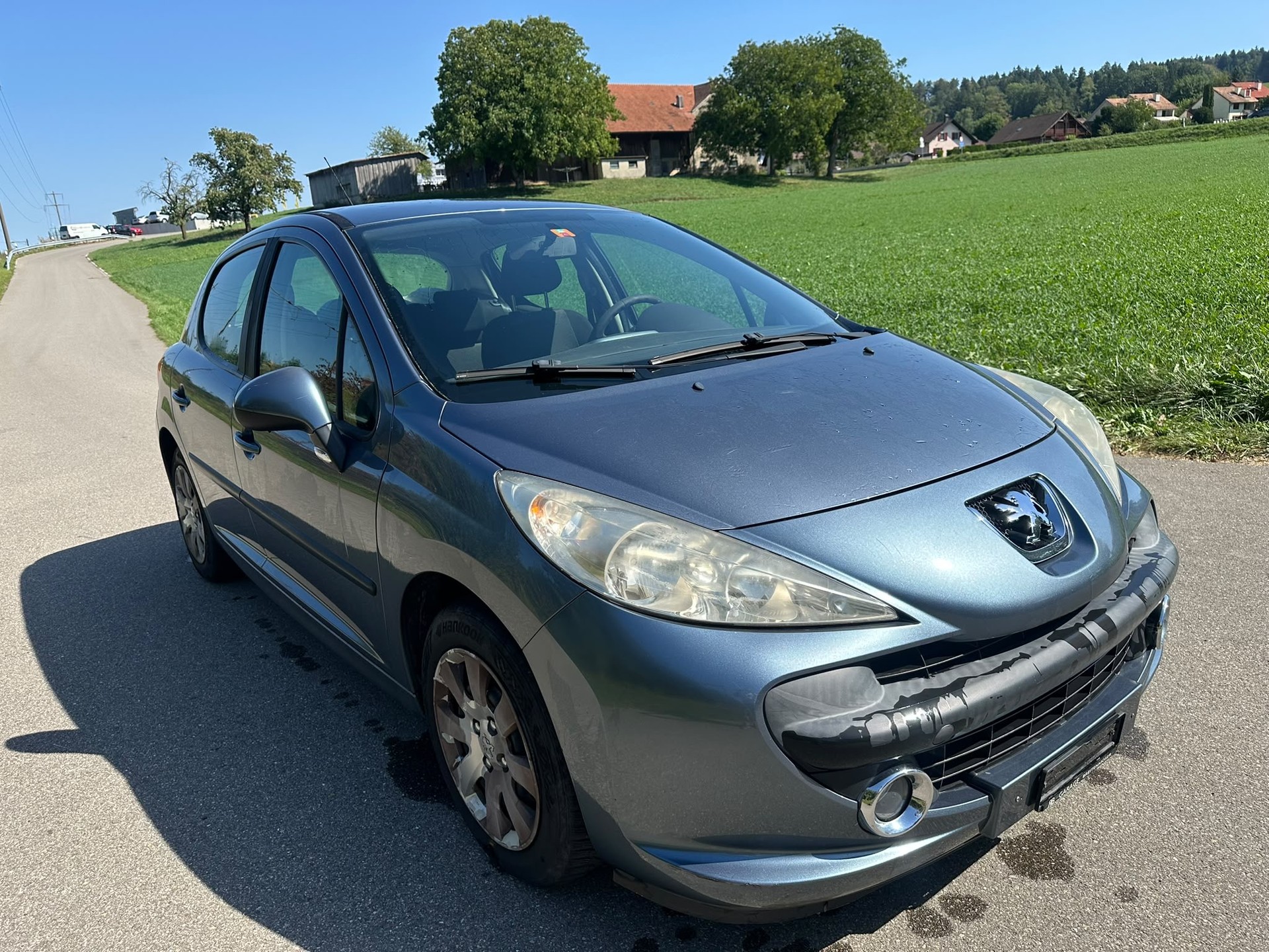 PEUGEOT 207 1.4 16V Trendy-image-2