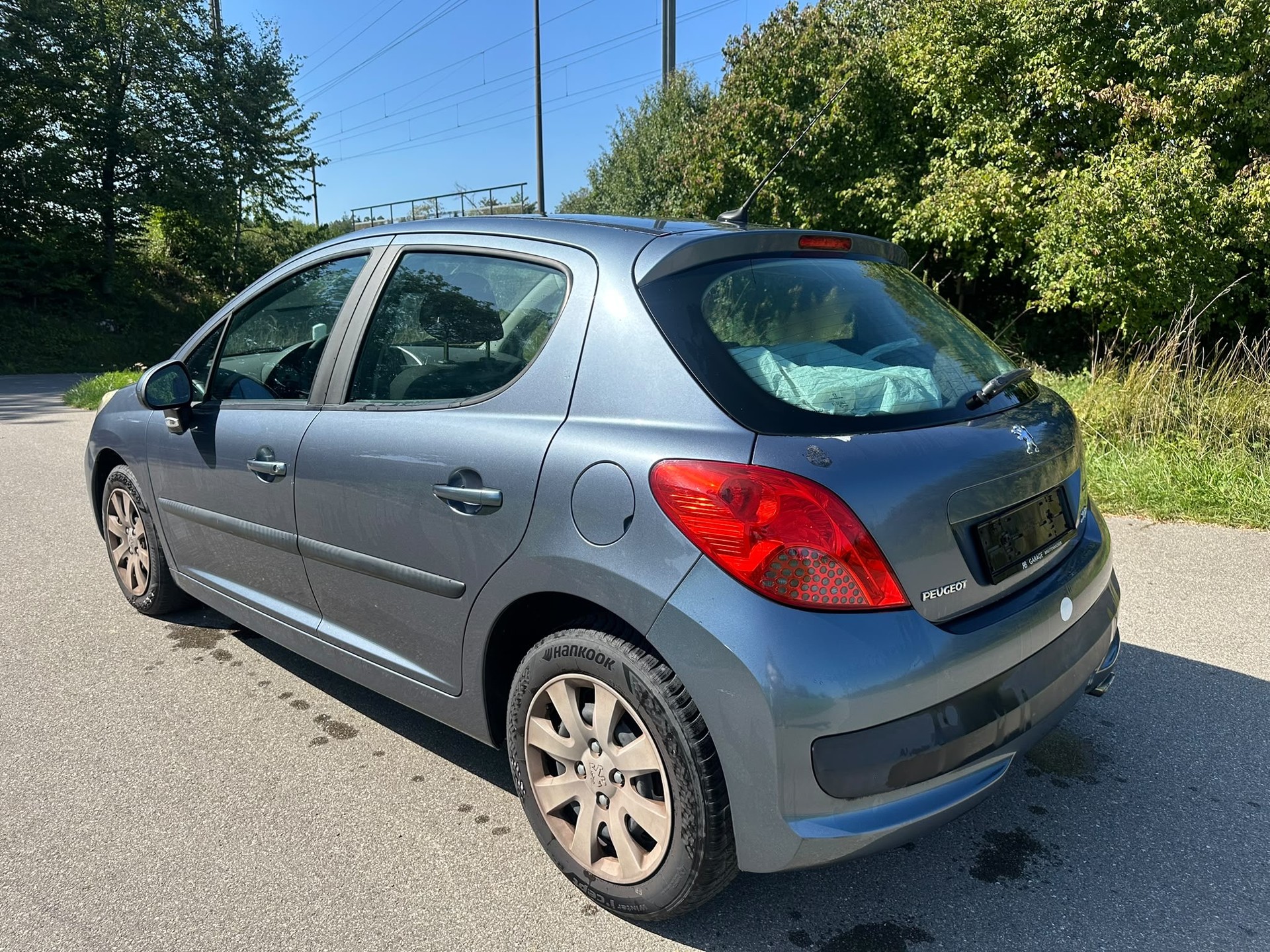 PEUGEOT 207 1.4 16V Trendy-image-5