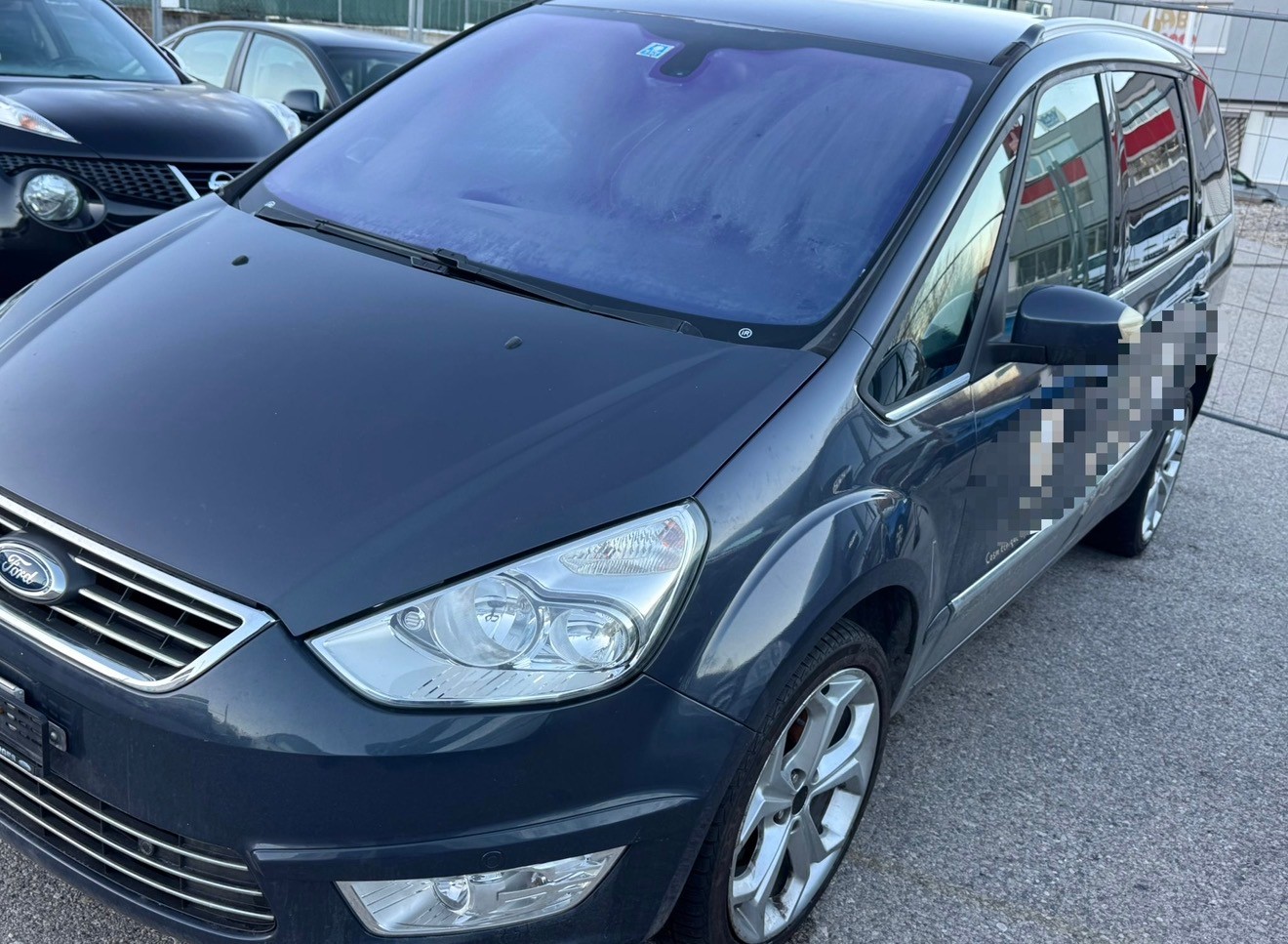 FORD Galaxy 1.6 SCTi Ghia-image-1