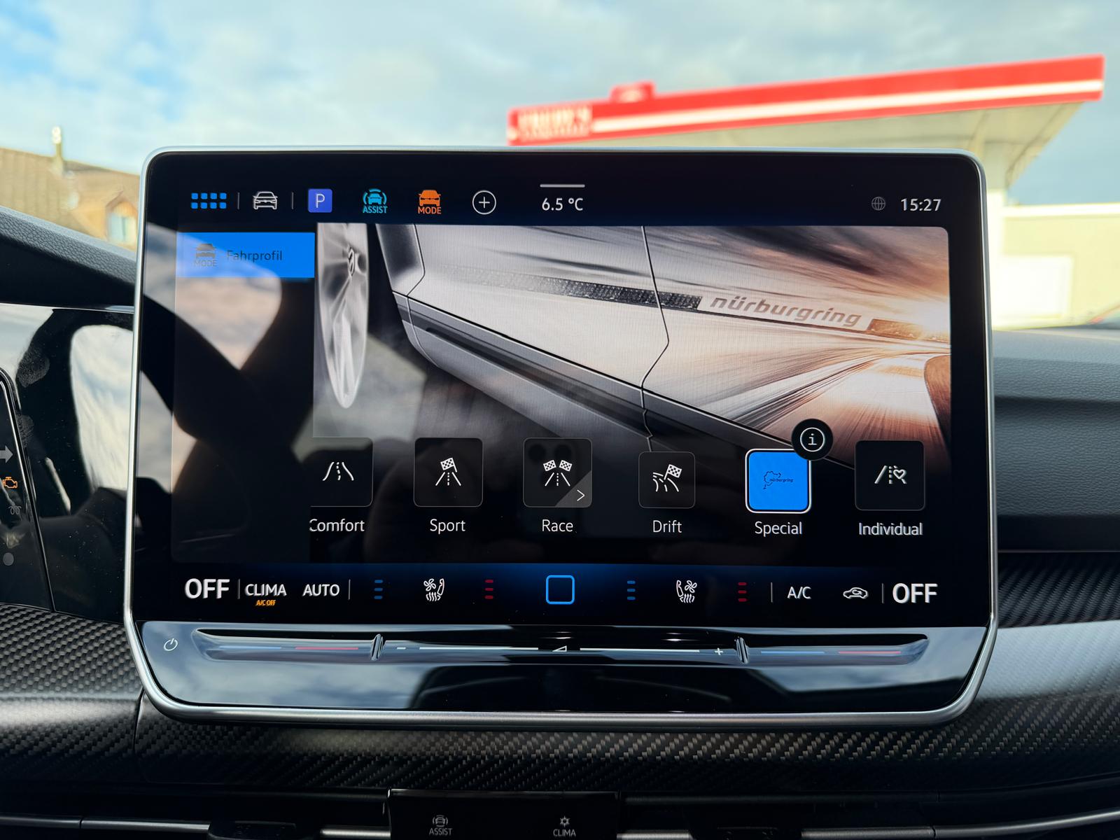 VW Golf 2.0 TSI R DSG 4 Motion-image-18