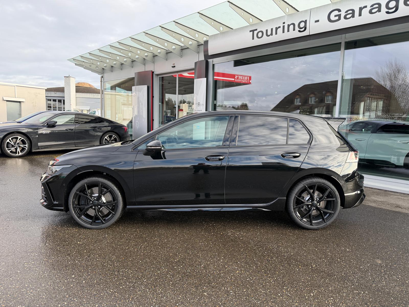 VW Golf 2.0 TSI R DSG 4 Motion-showroom-element-1