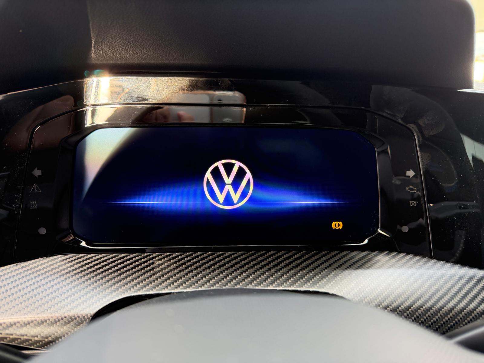VW Golf 2.0 TSI R DSG 4 Motion-image-14