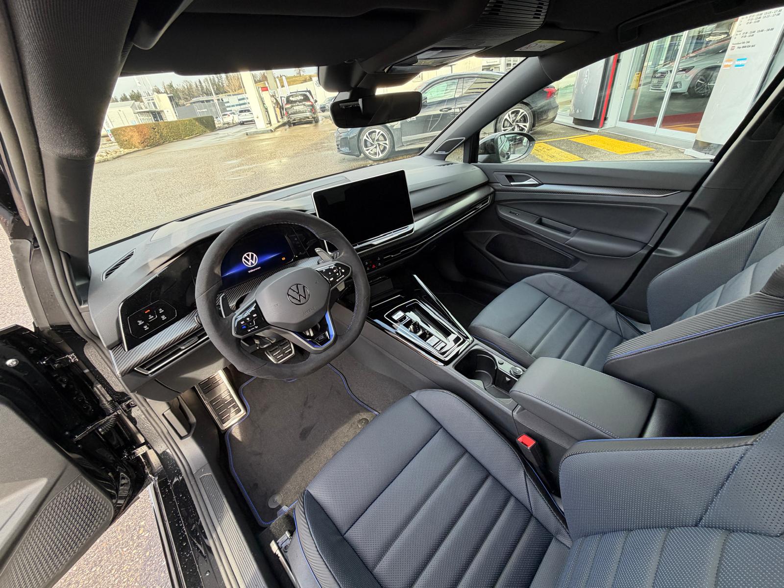 VW Golf 2.0 TSI R DSG 4 Motion-image-9