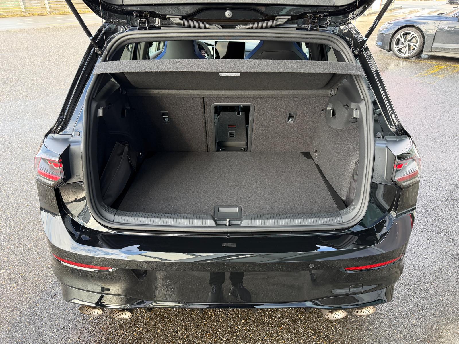 VW Golf 2.0 TSI R DSG 4 Motion-image-26