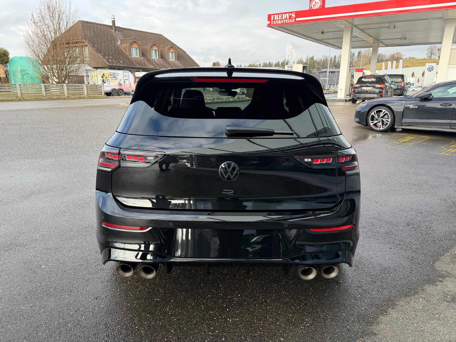 VW Golf 2.0 TSI R DSG 4 Motion-showroom-element-3