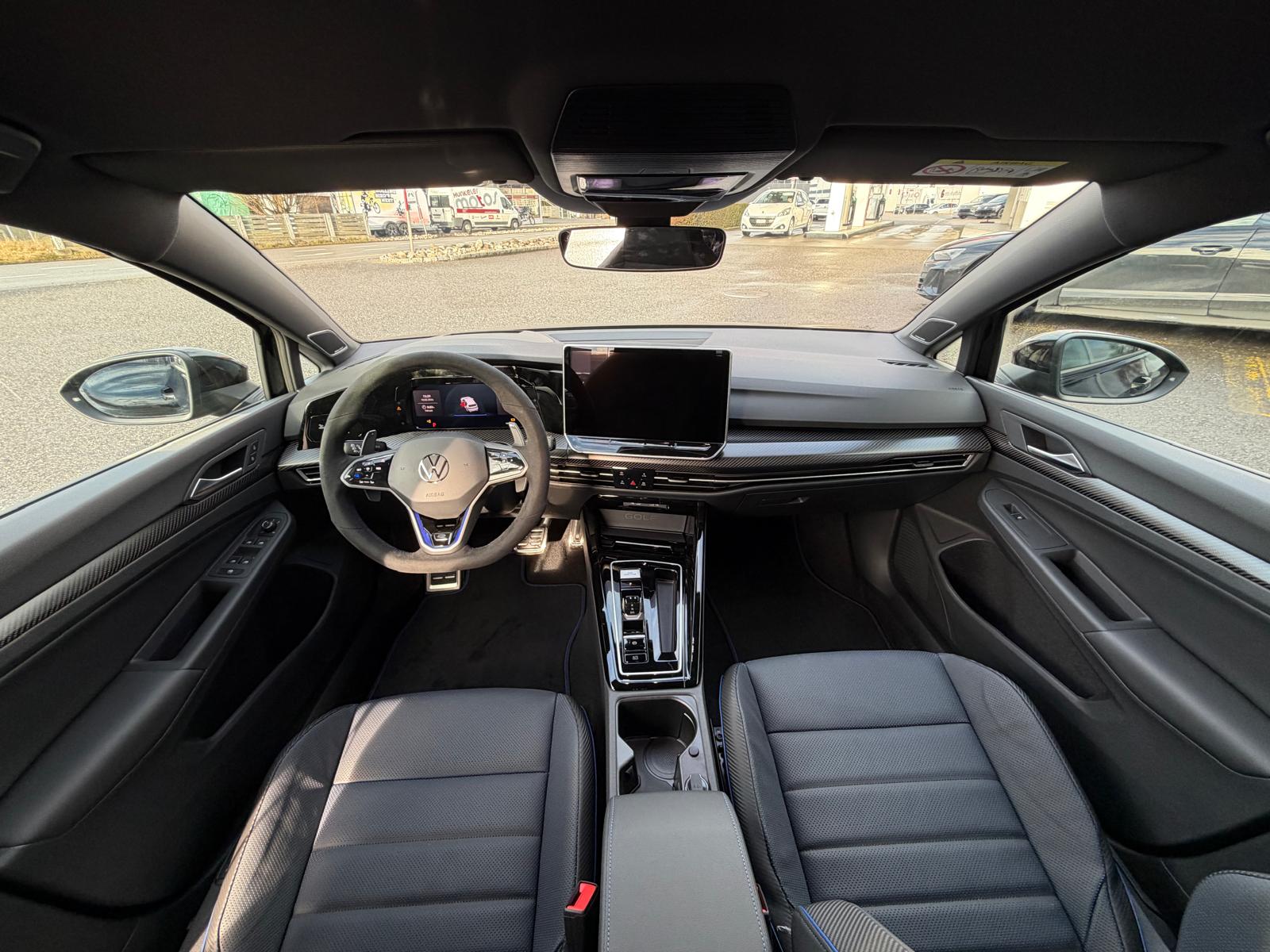VW Golf 2.0 TSI R DSG 4 Motion-image-24