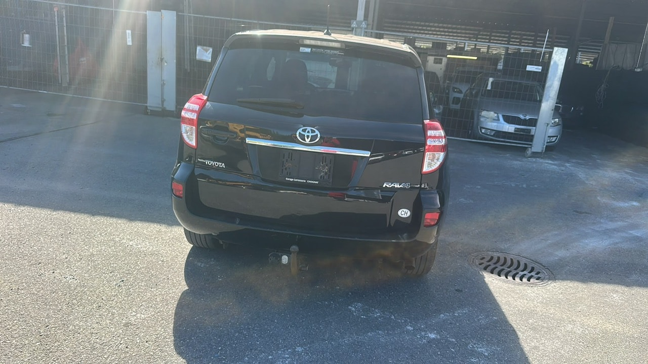 TOYOTA RAV-4 2.0 16V Linea Terra-image-6