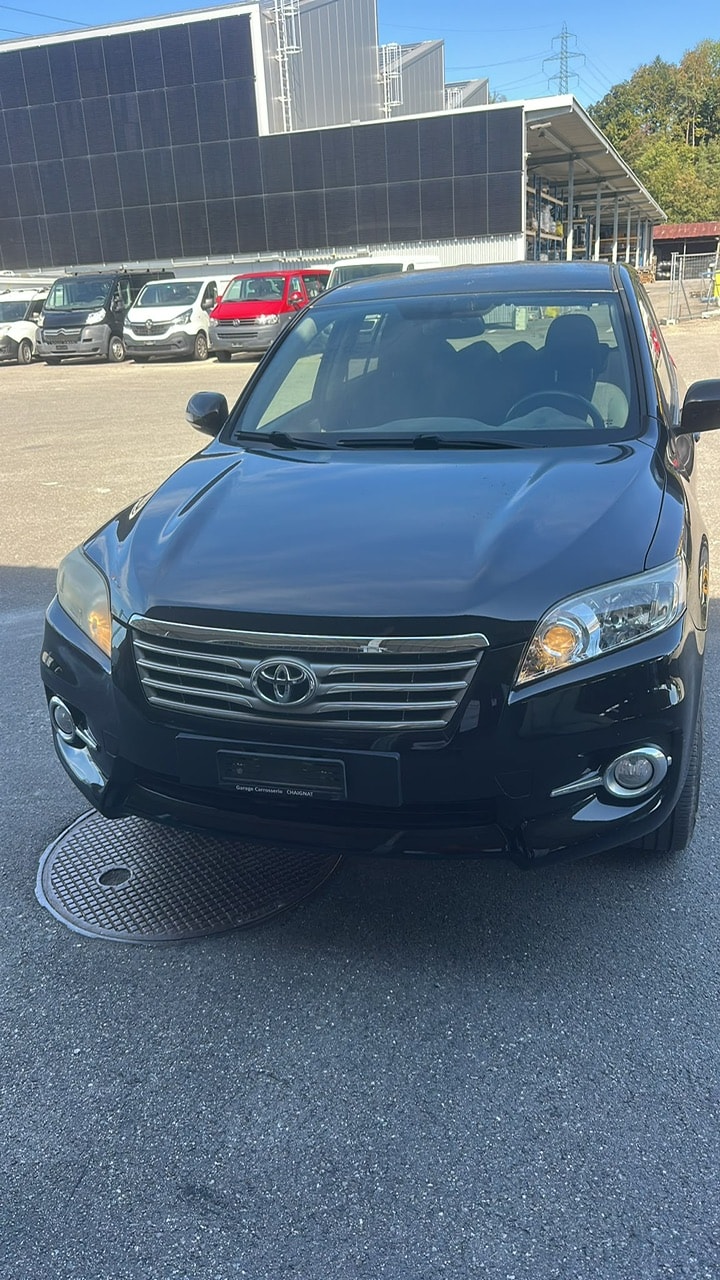 TOYOTA RAV-4 2.0 16V Linea Terra-image-0