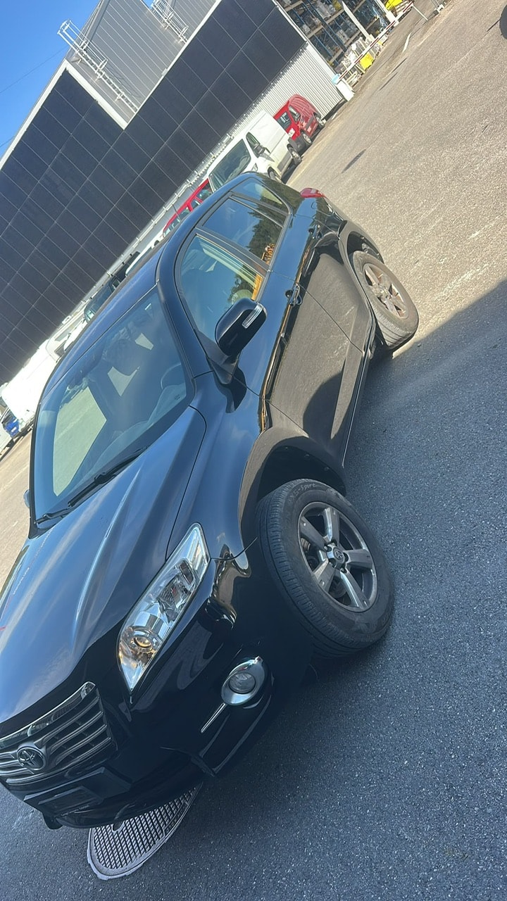 TOYOTA RAV-4 2.0 16V Linea Terra-image-3