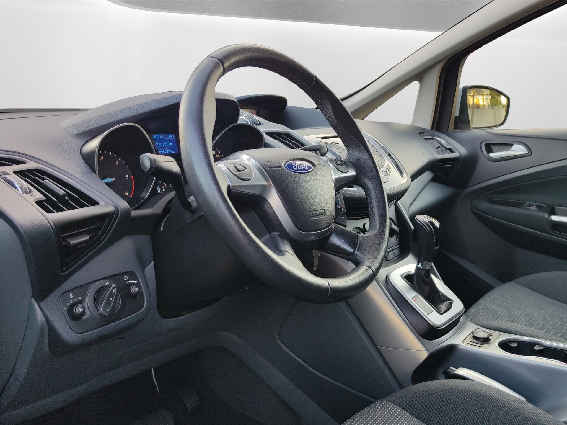 FORD Grand C-Max 2.0 TDCi Titanium PowerShift-image-24