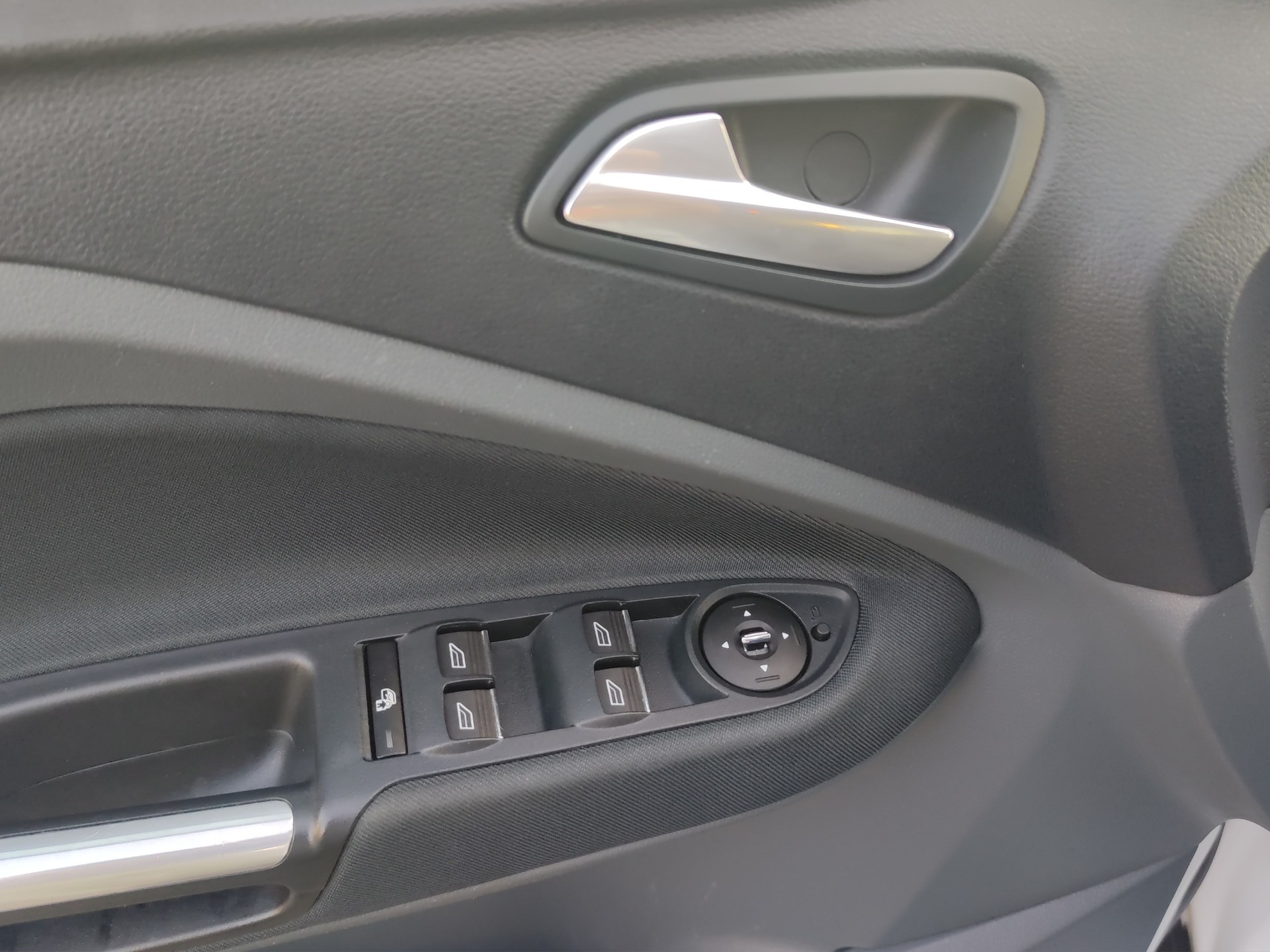 FORD Grand C-Max 2.0 TDCi Titanium PowerShift-image-15