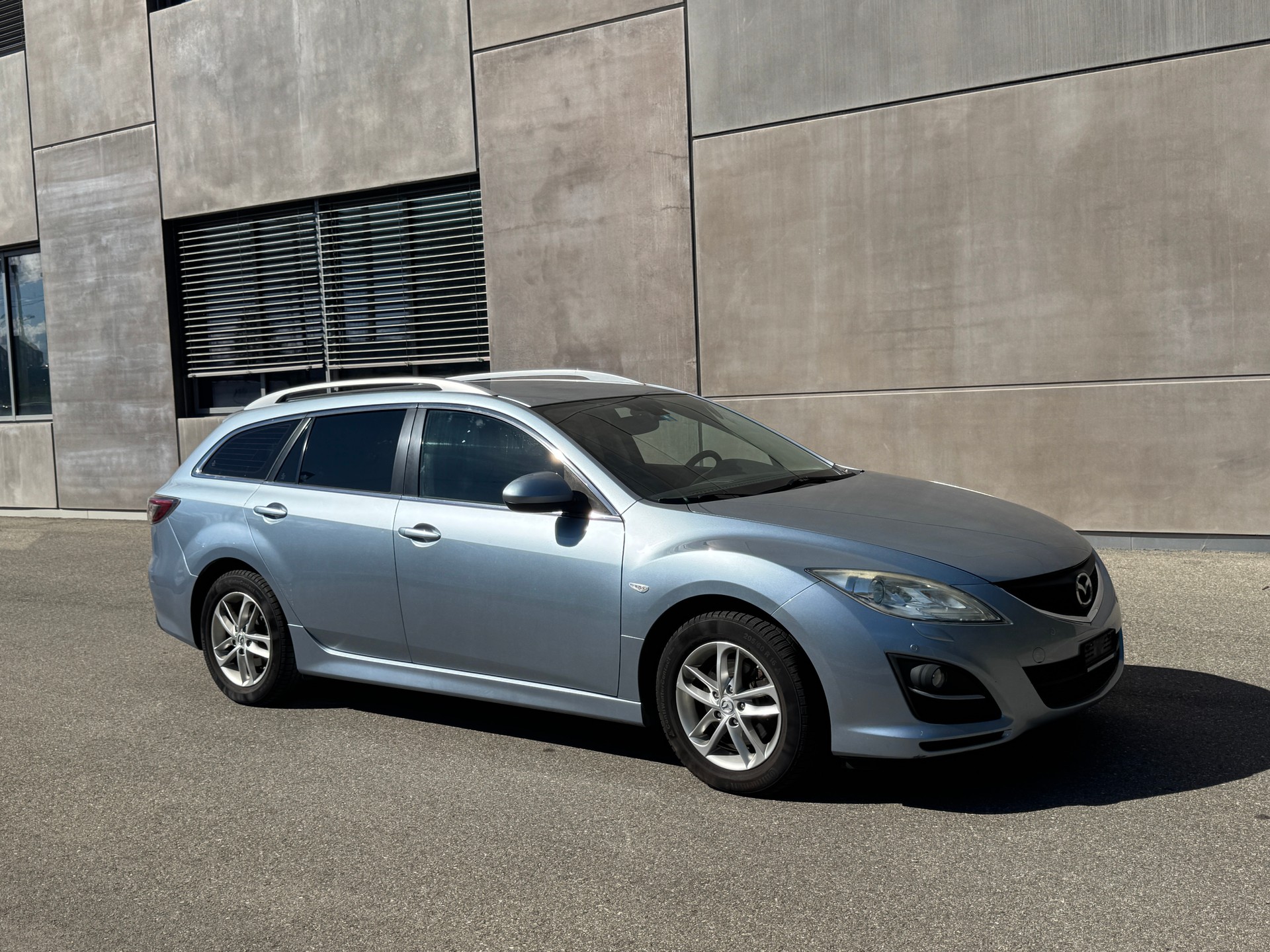 MAZDA 6 2.0 16V DISI Exclusive Activematic-image-1