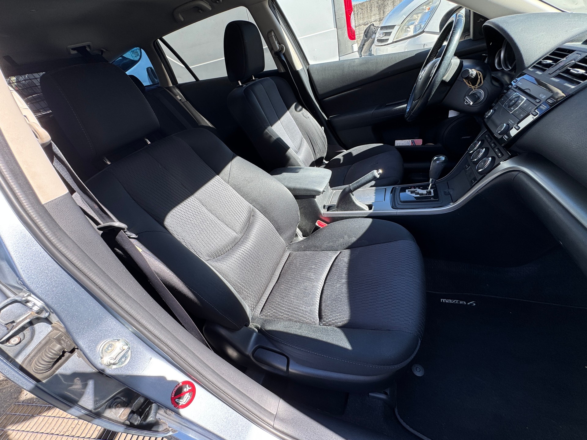 MAZDA 6 2.0 16V DISI Exclusive Activematic-image-9