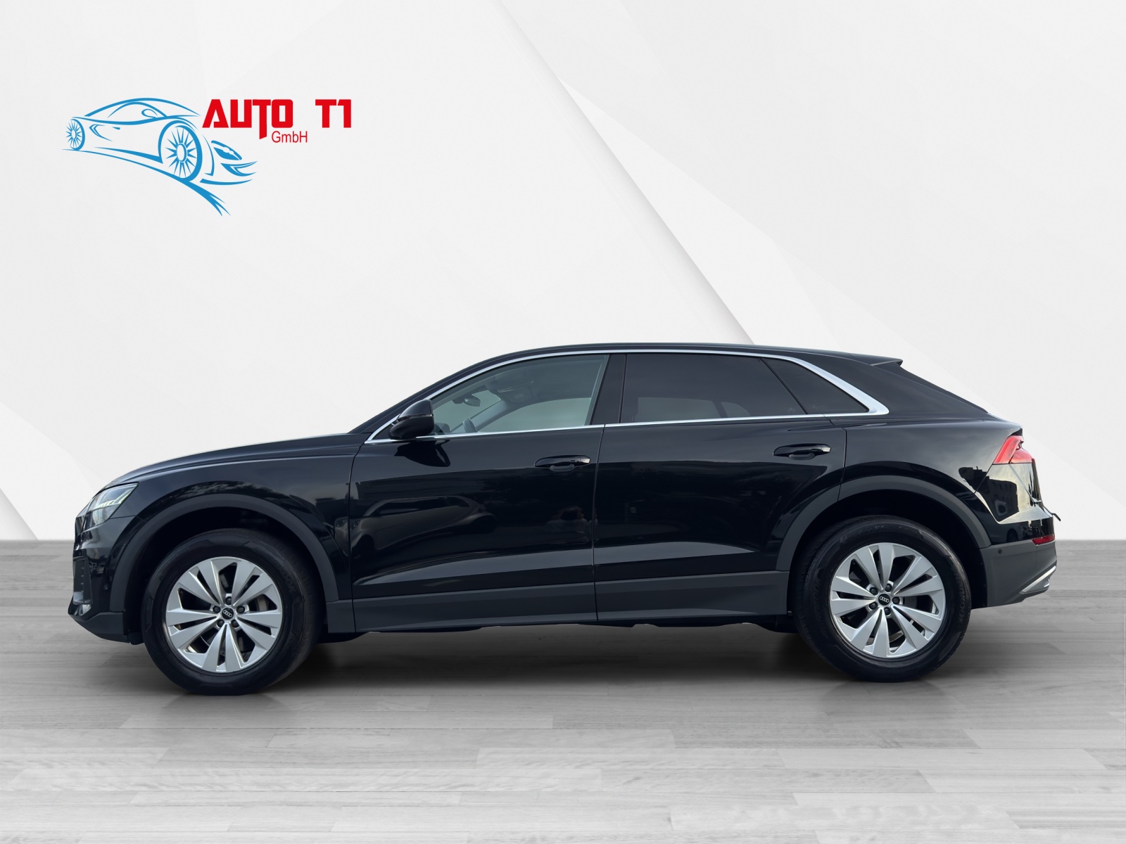 AUDI Q8 55 TFSI quattro tiptronic-image-2