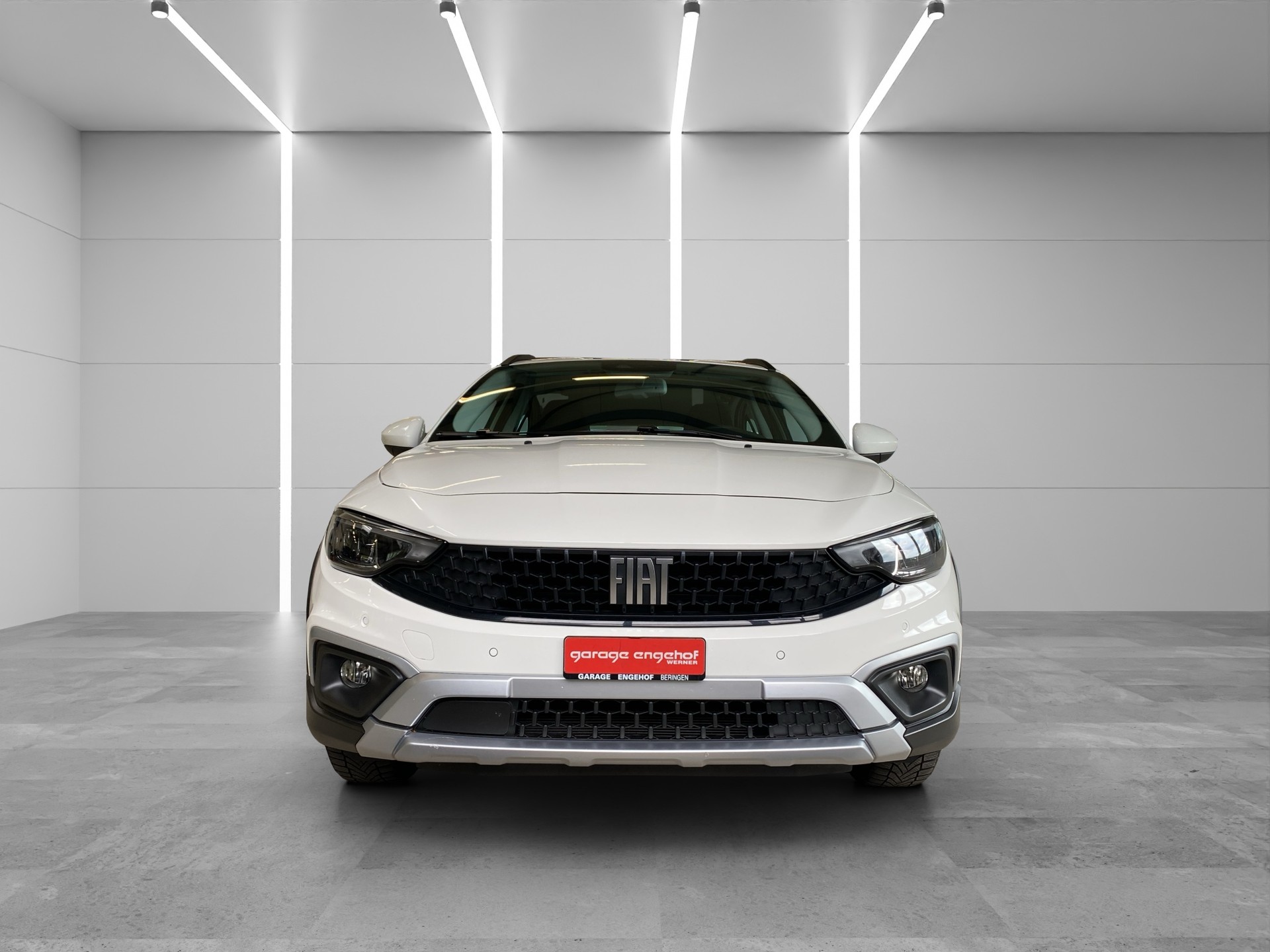 FIAT Tipo Hybrid 1.5 Swiss Edition Cross-image-1