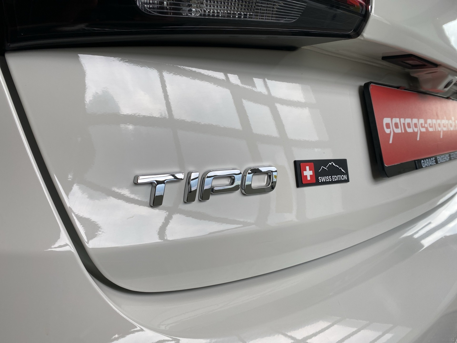 FIAT Tipo Hybrid 1.5 Swiss Edition Cross-image-14
