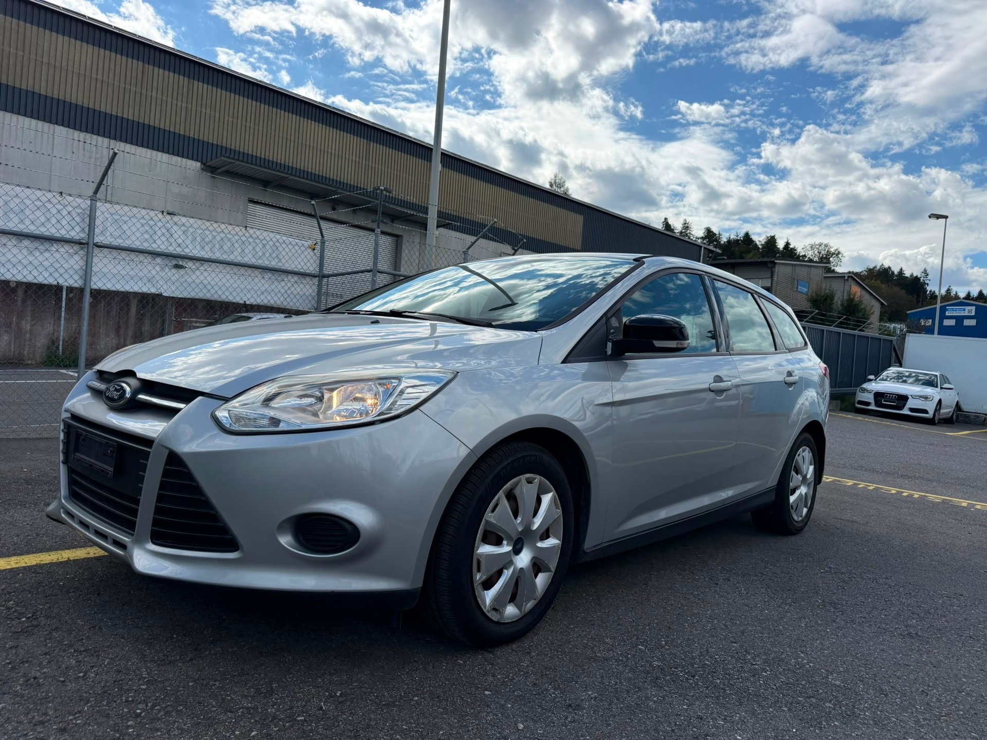 FORD Focus 2.0 TDCi Trend PowerShift-image-0