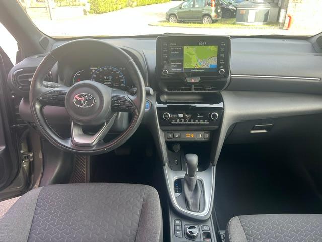 TOYOTA Yaris Cross 1.5 VVT-i HSD Trend AWD-i-image-4