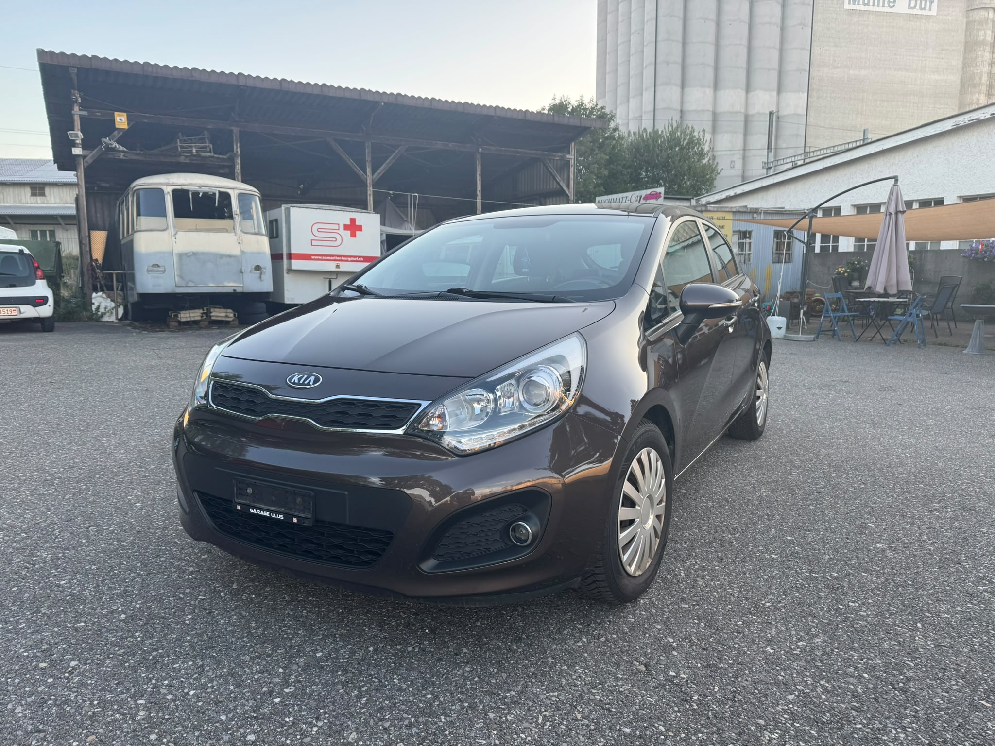 Car photo