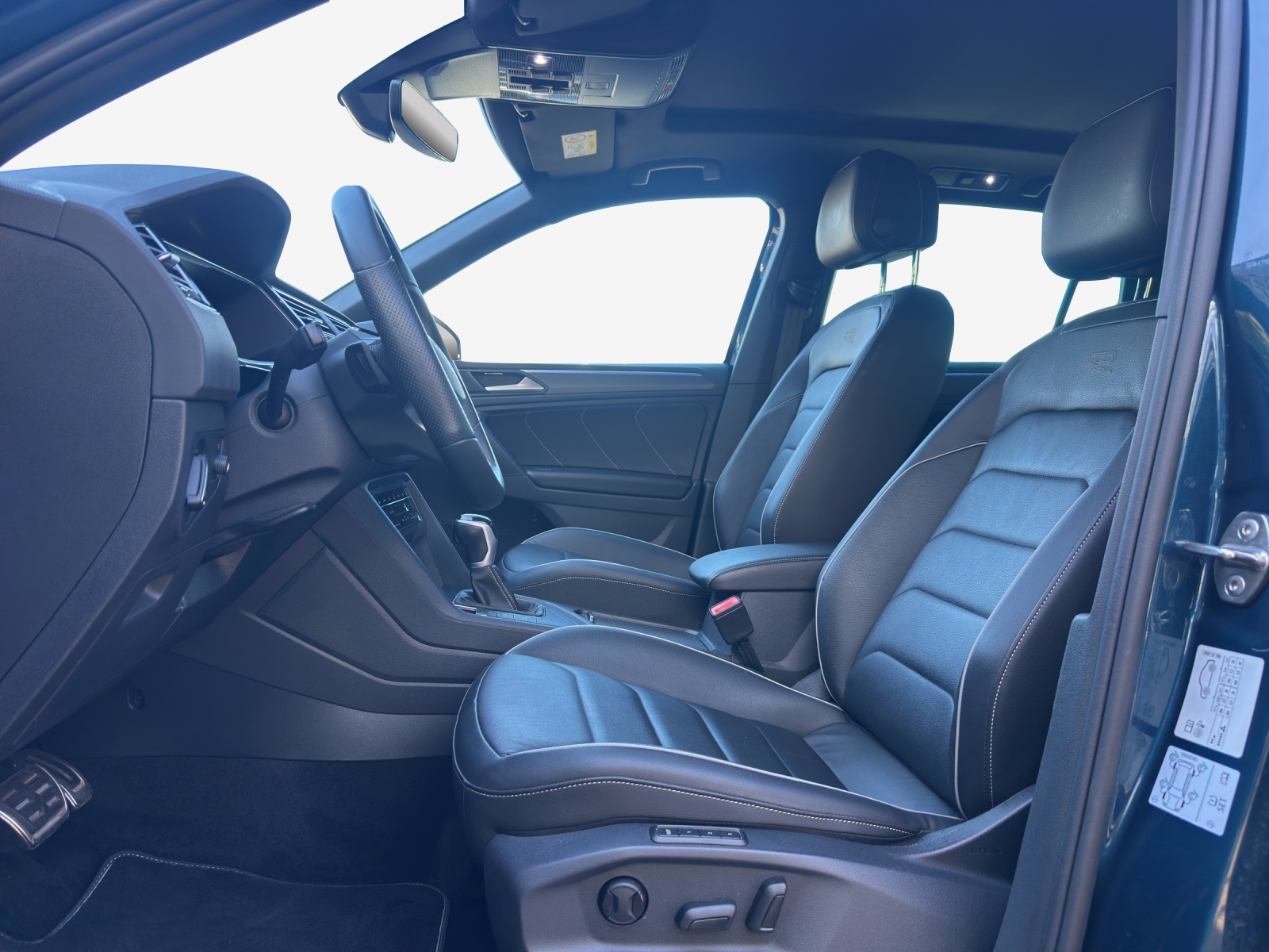 VW Tiguan 1.4TSI PHEV Selection DSG-image-7