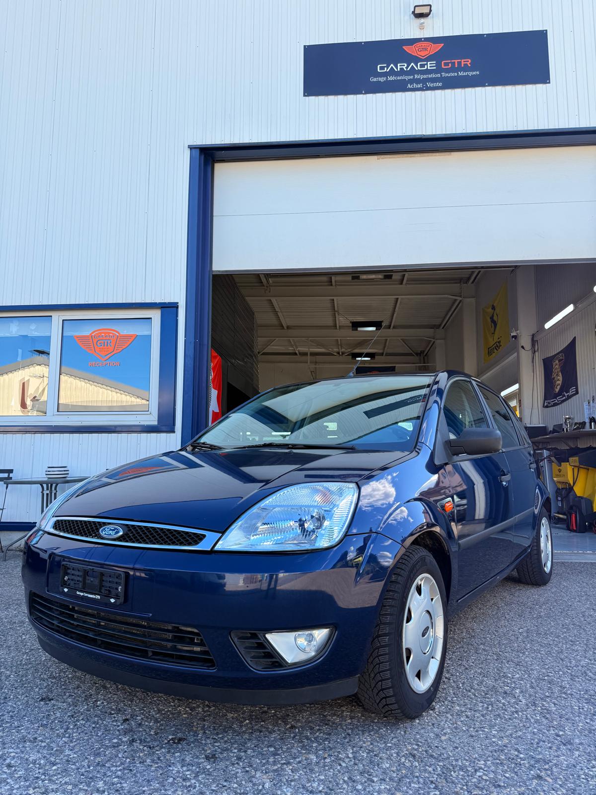 FORD Fiesta 1.6 16V Trend-image-1