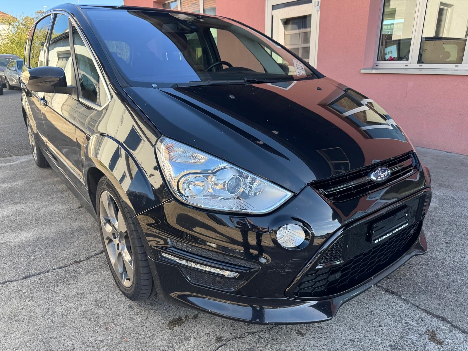 FORD S-Max 2.0 SCTi TitaniumS PowerShift-image-3