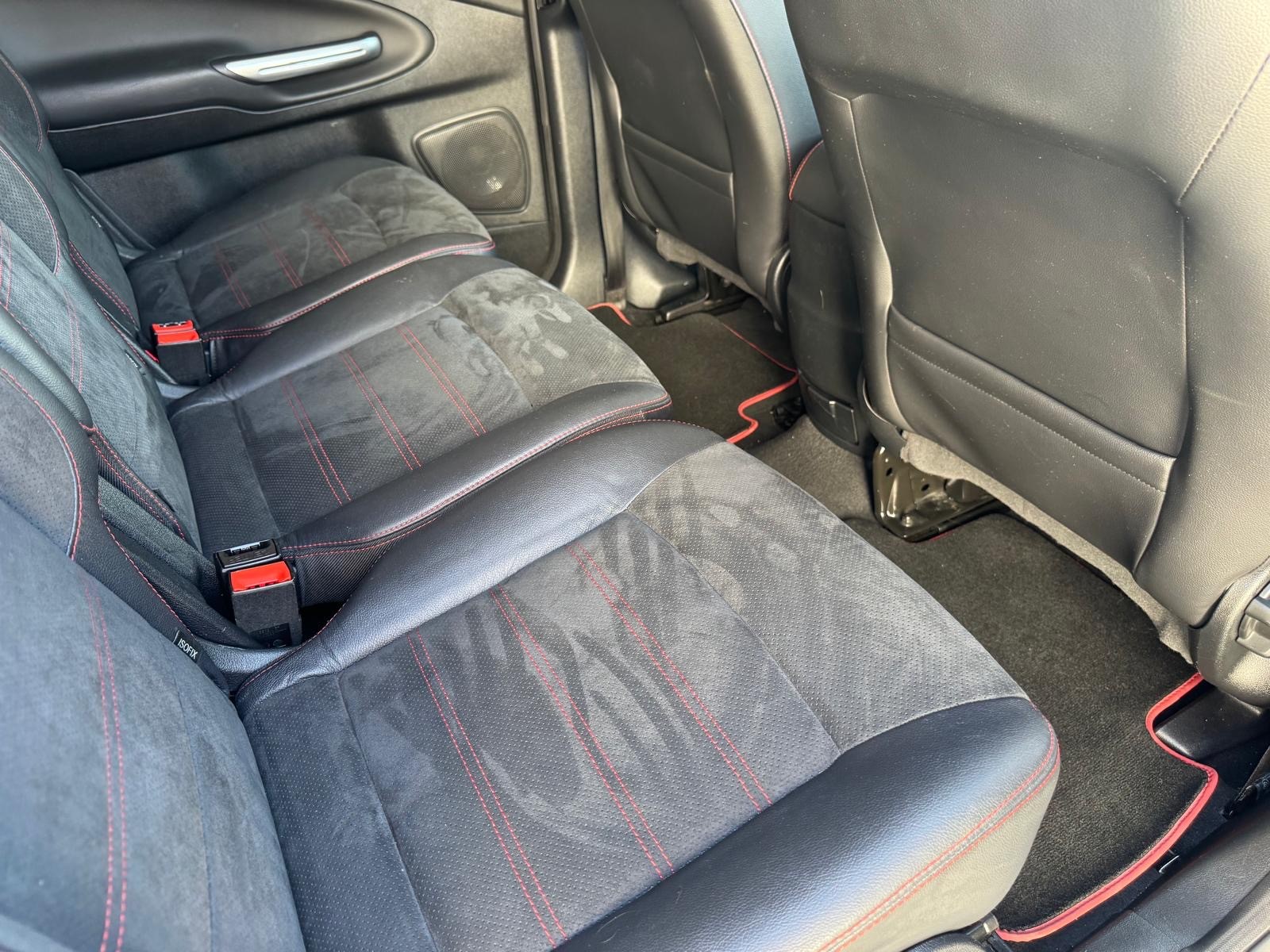 FORD S-Max 2.0 SCTi TitaniumS PowerShift-image-7