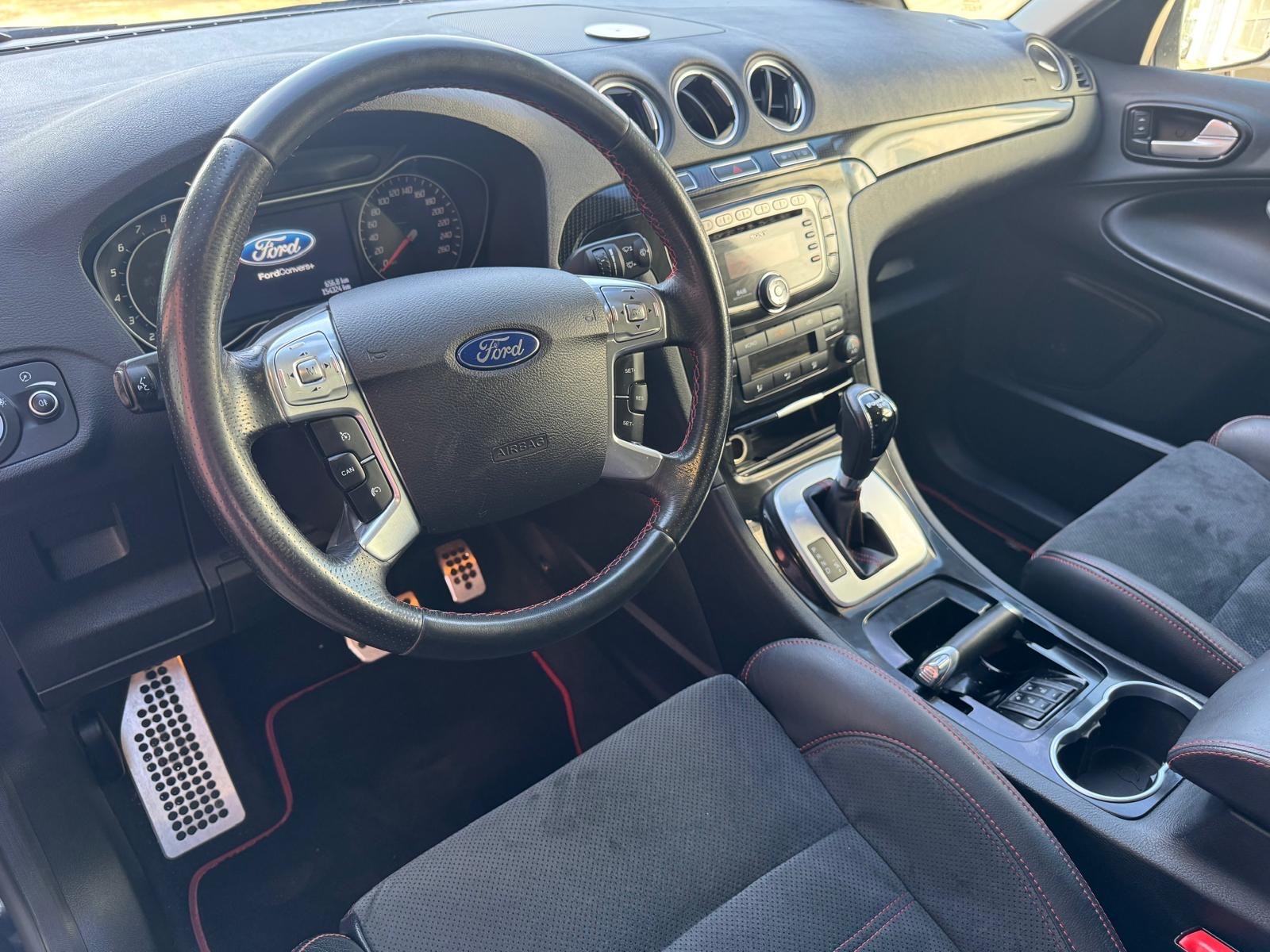 FORD S-Max 2.0 SCTi TitaniumS PowerShift-image-10