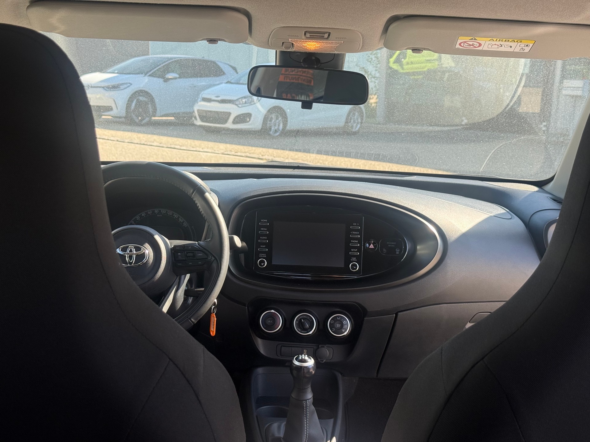 TOYOTA Aygo X 1.0 VVT-i Comfort-image-18