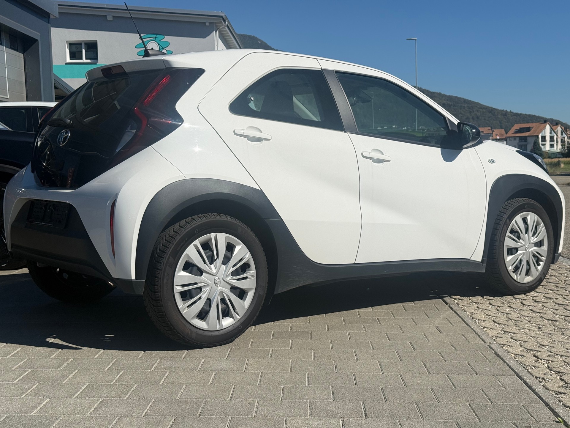 TOYOTA Aygo X 1.0 VVT-i Comfort-image-10