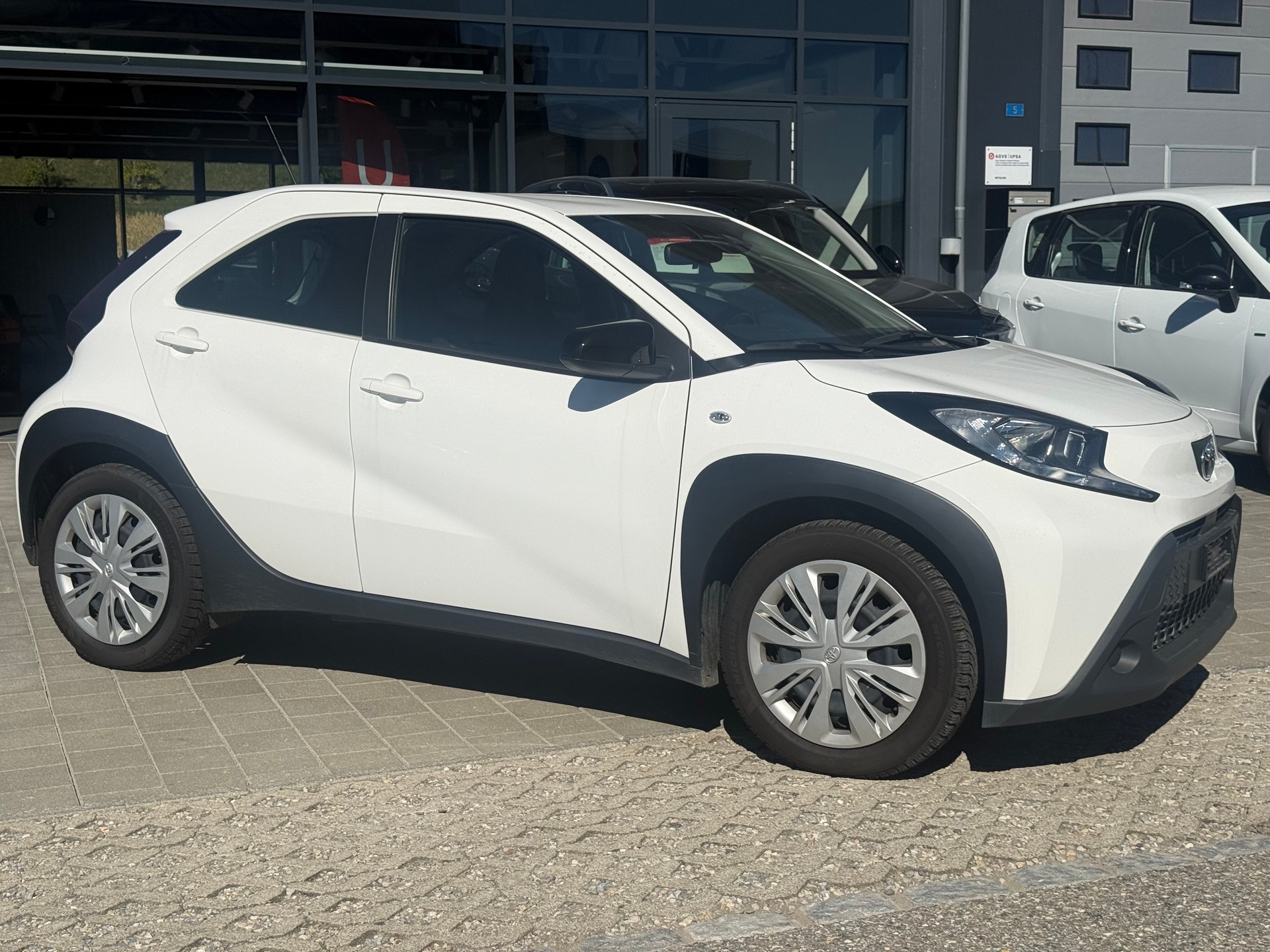 TOYOTA Aygo X 1.0 VVT-i Comfort-image-11